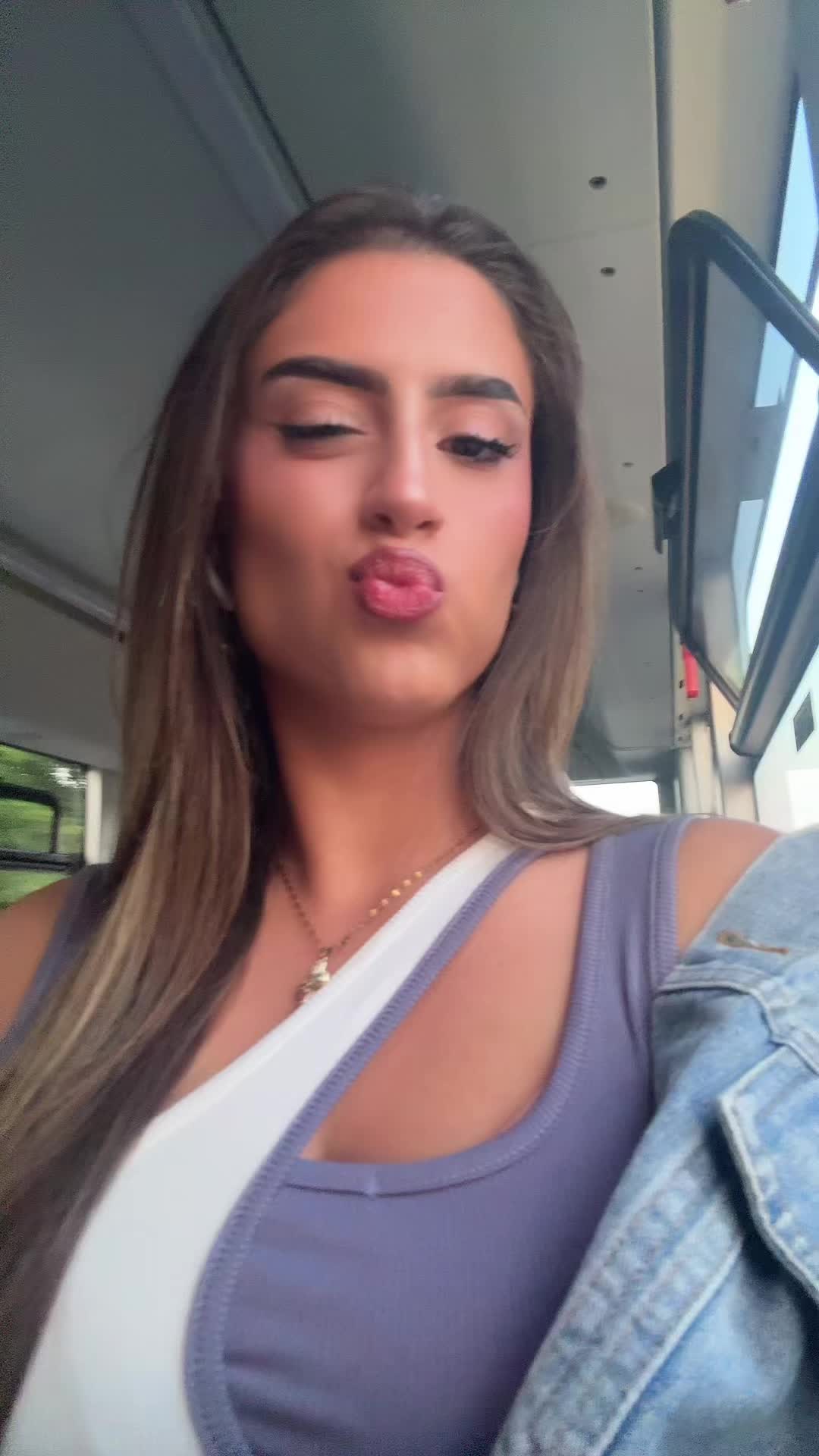 @&Nu;&alpha;&tau;&alpha;&lambda;&iota;́&alpha;