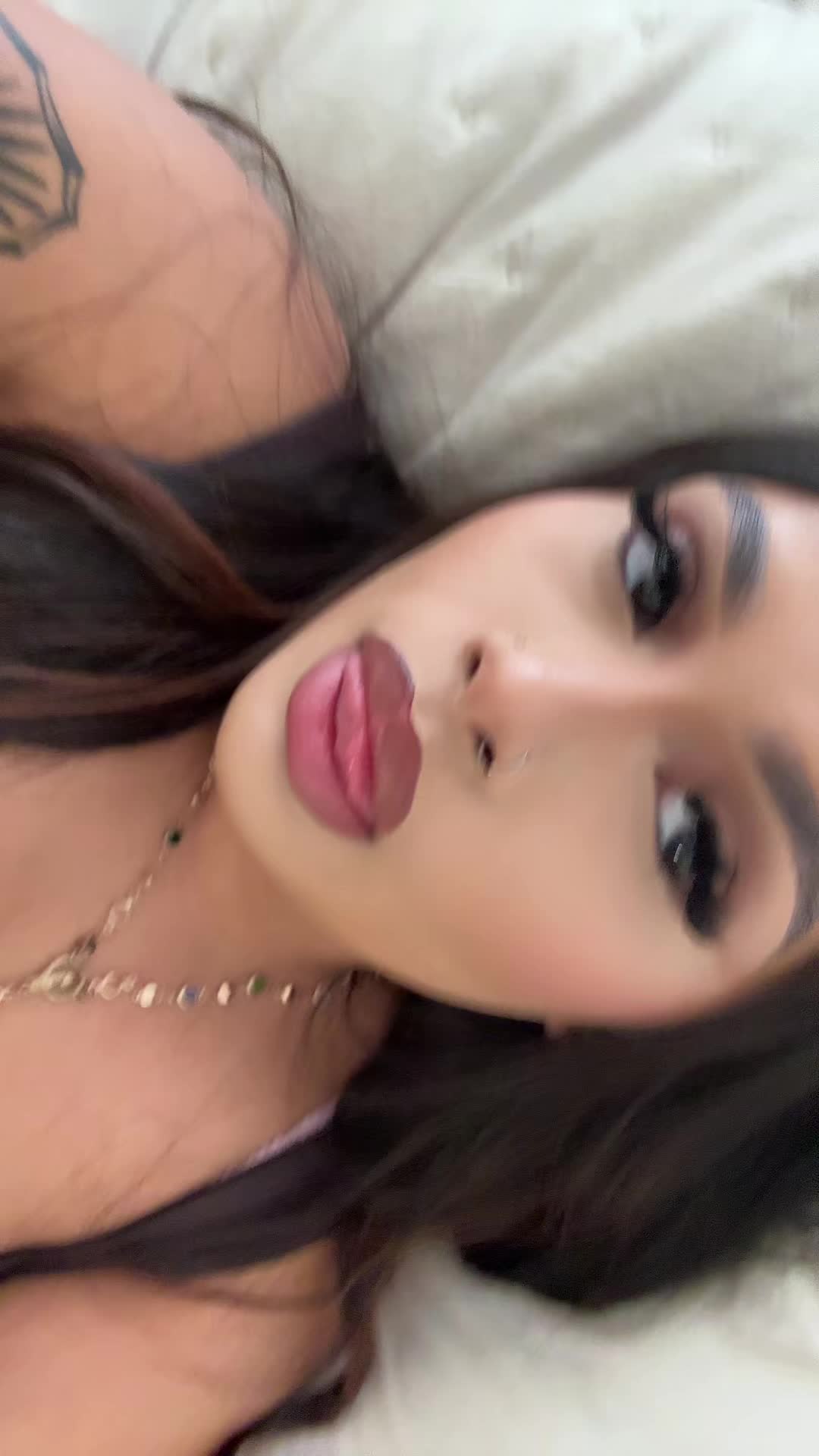 @Nikki