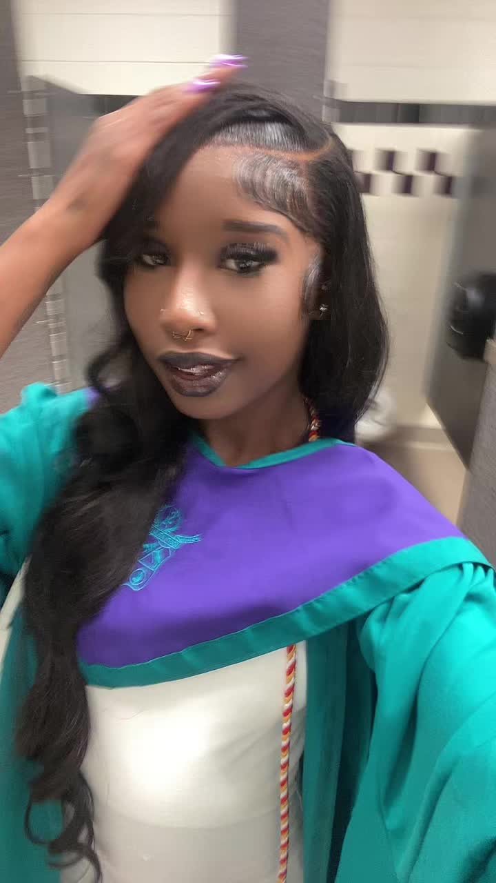 @Kiya 🥰