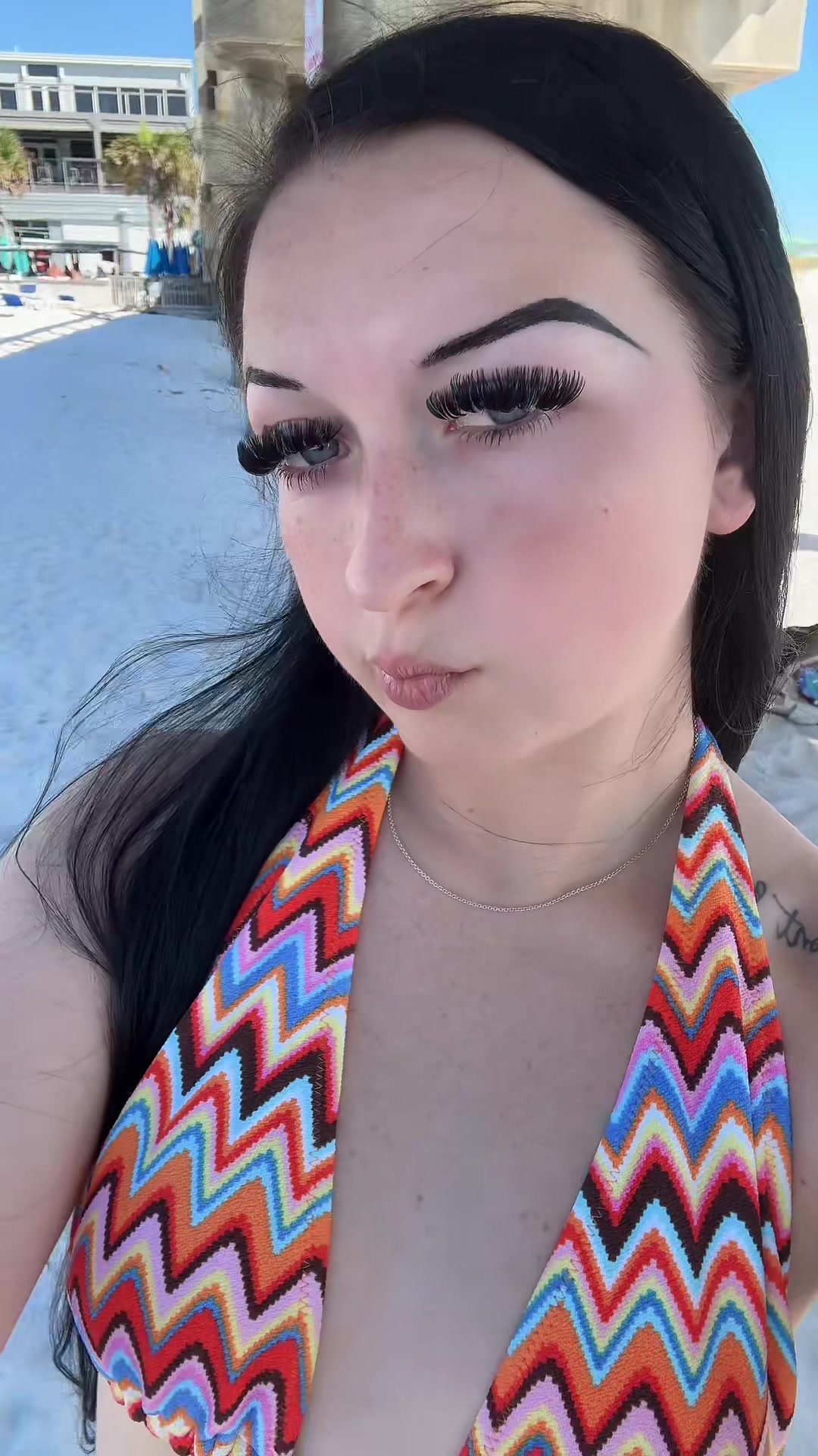 @t😽
