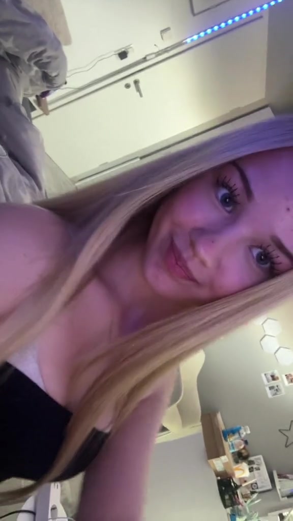 @lara_gsnnn