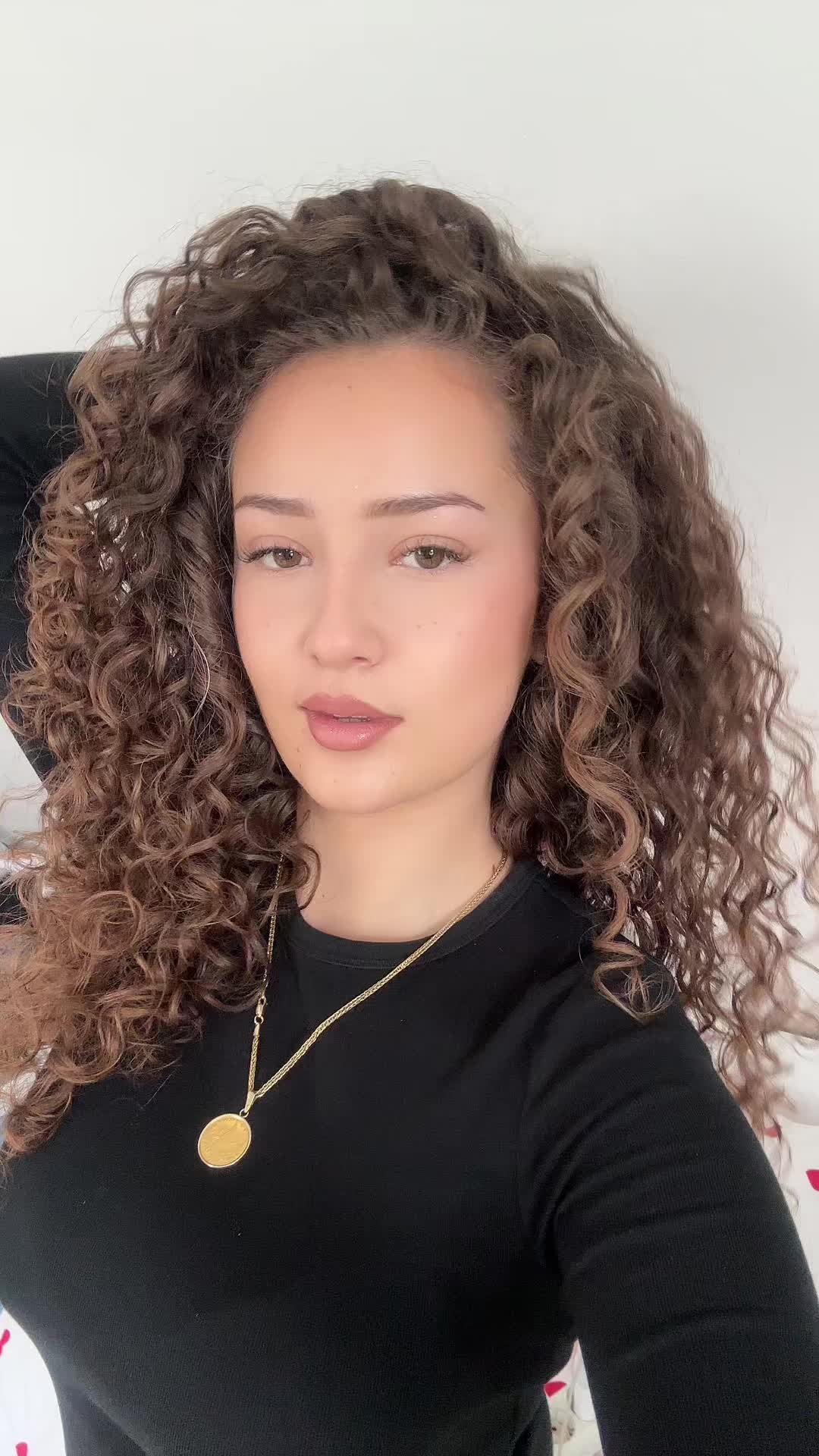 @🇦🇱