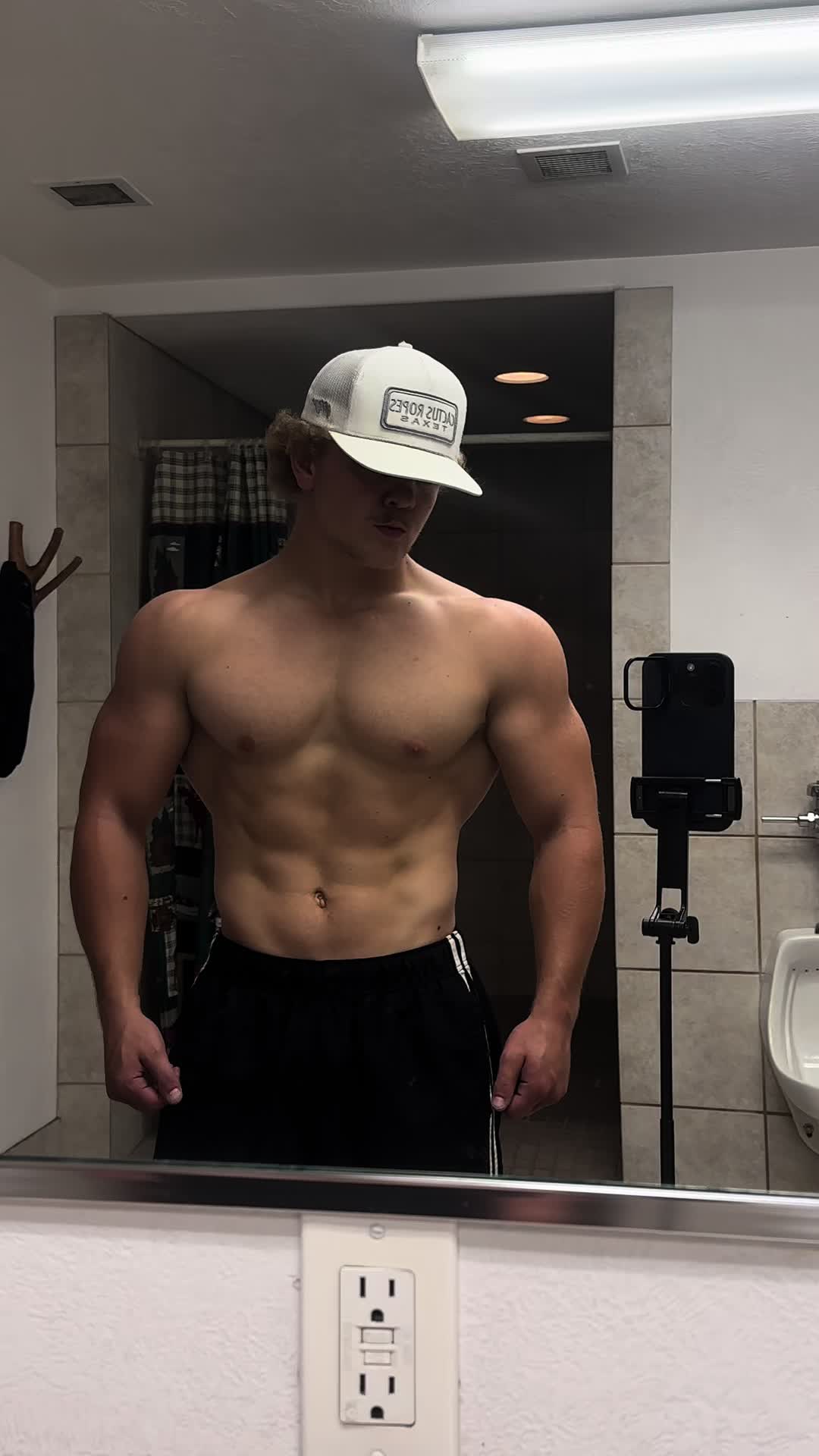 @Brendito_Lifts