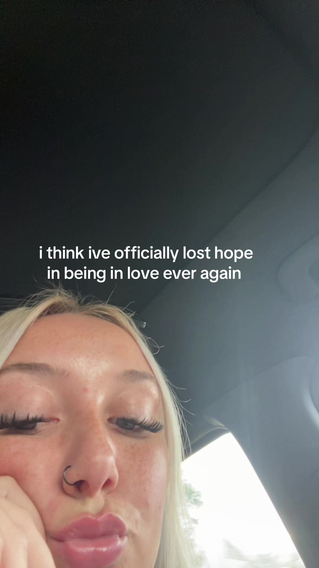 @whatthehellie02