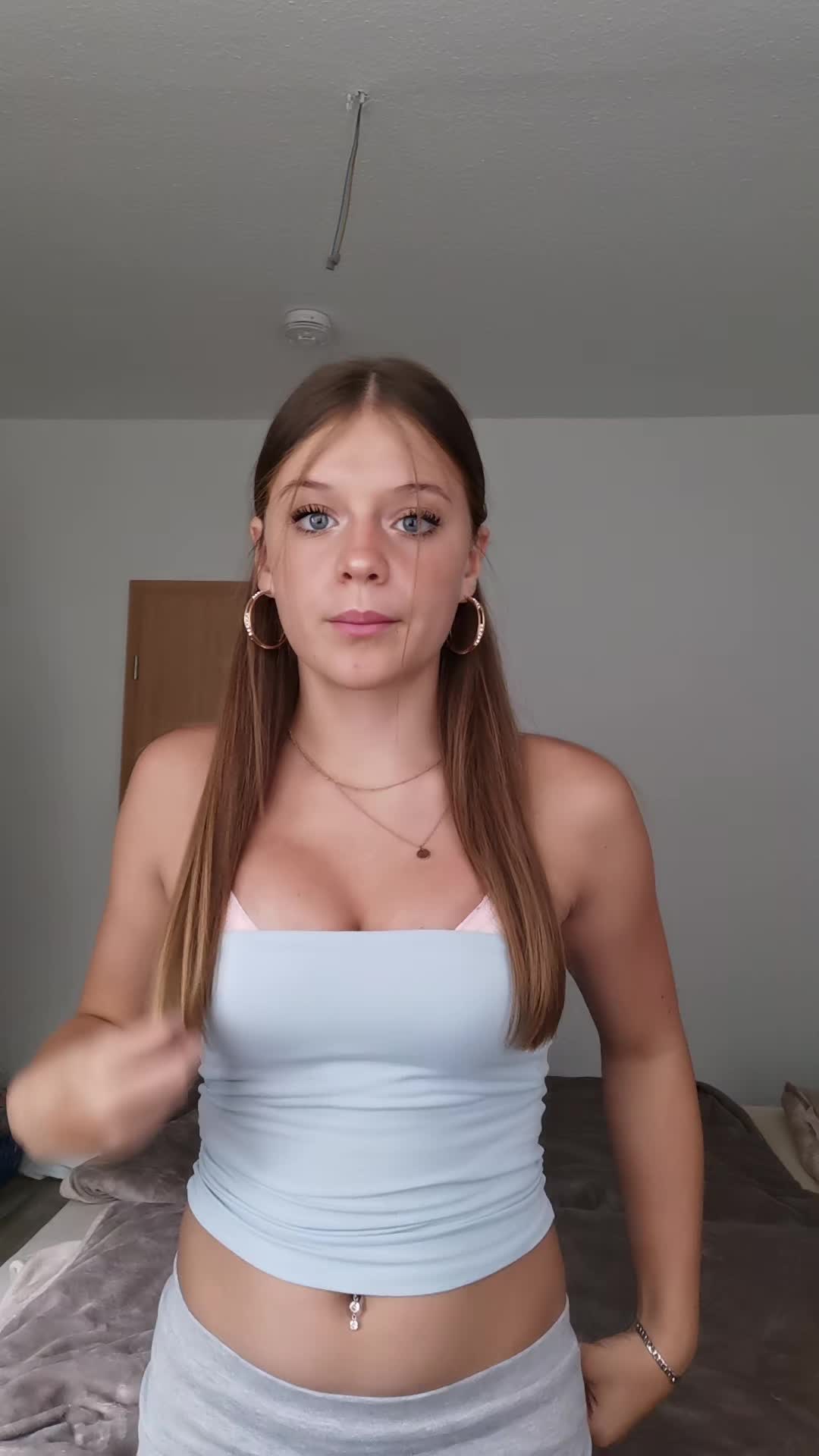 @𝓜𝓲𝓵𝓪 ꨄ