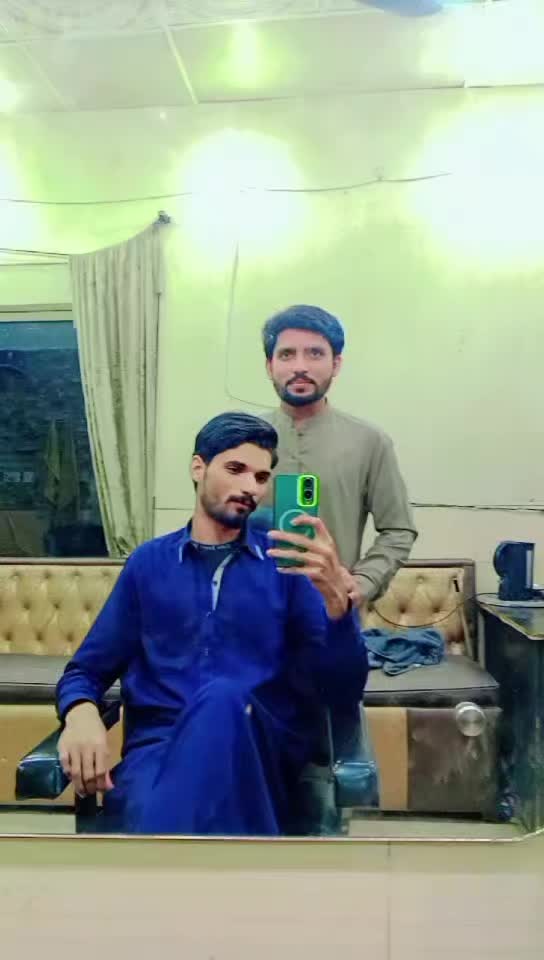 @𝗔l_i⚜️
