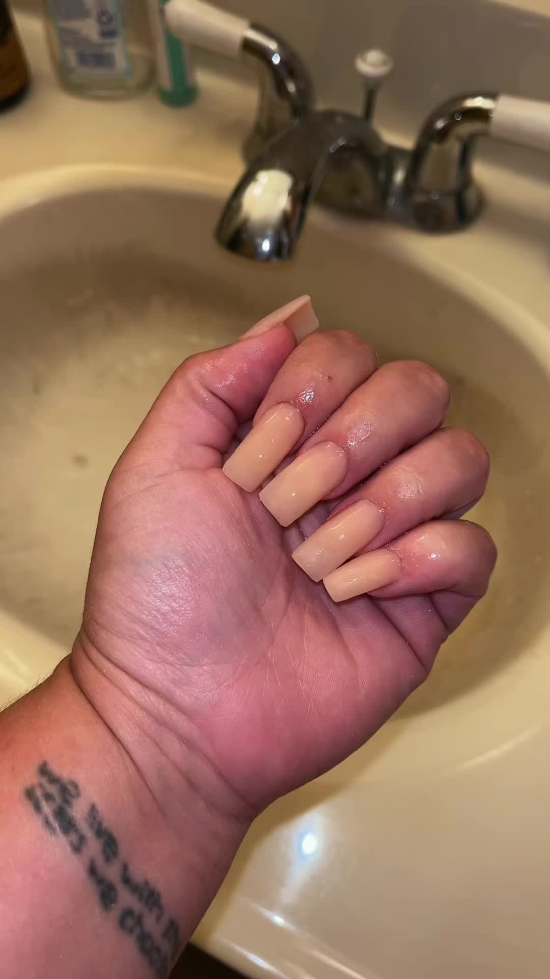 @chloewhite10211