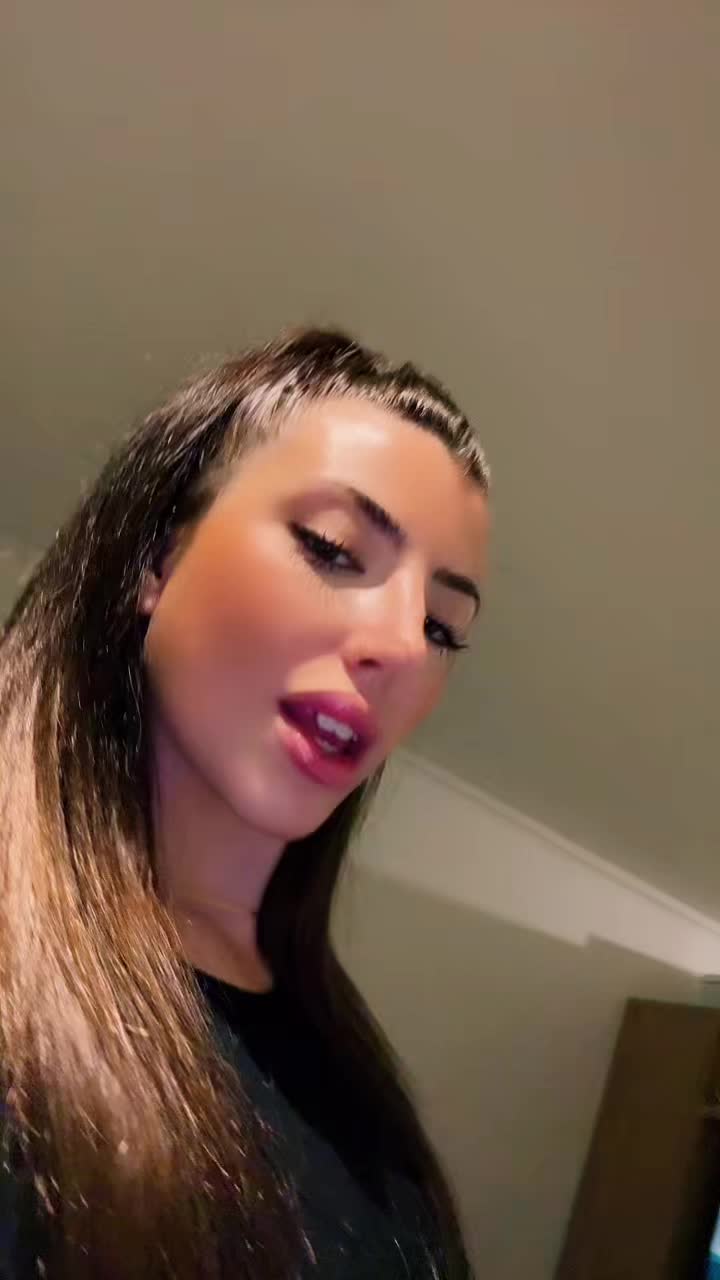 @abrilvictoria