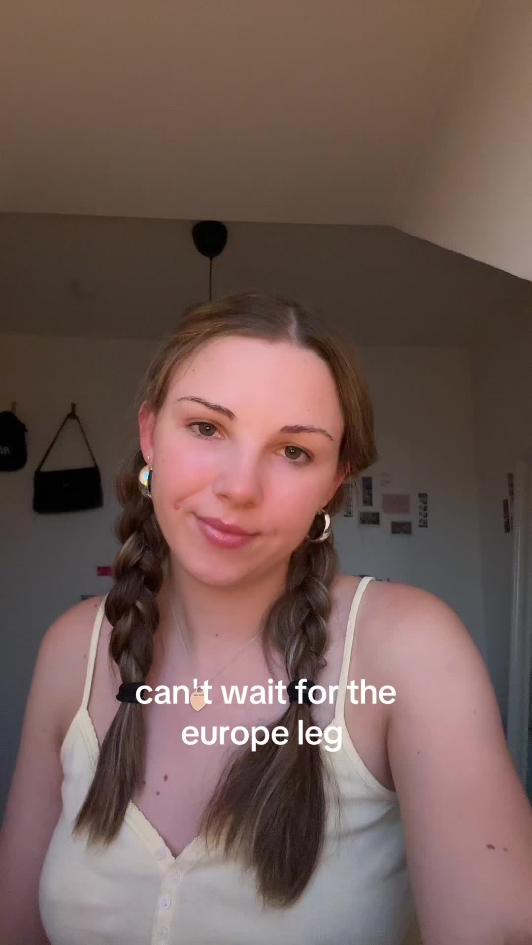 @isi 🐝