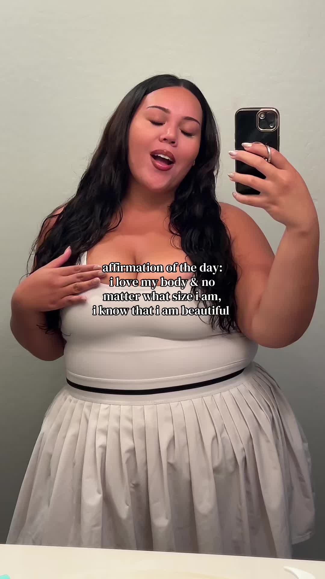 @jewlieah