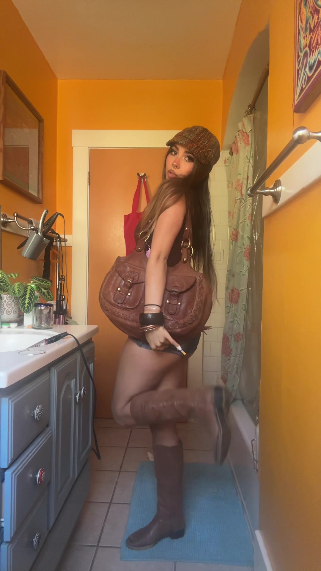 @Eva