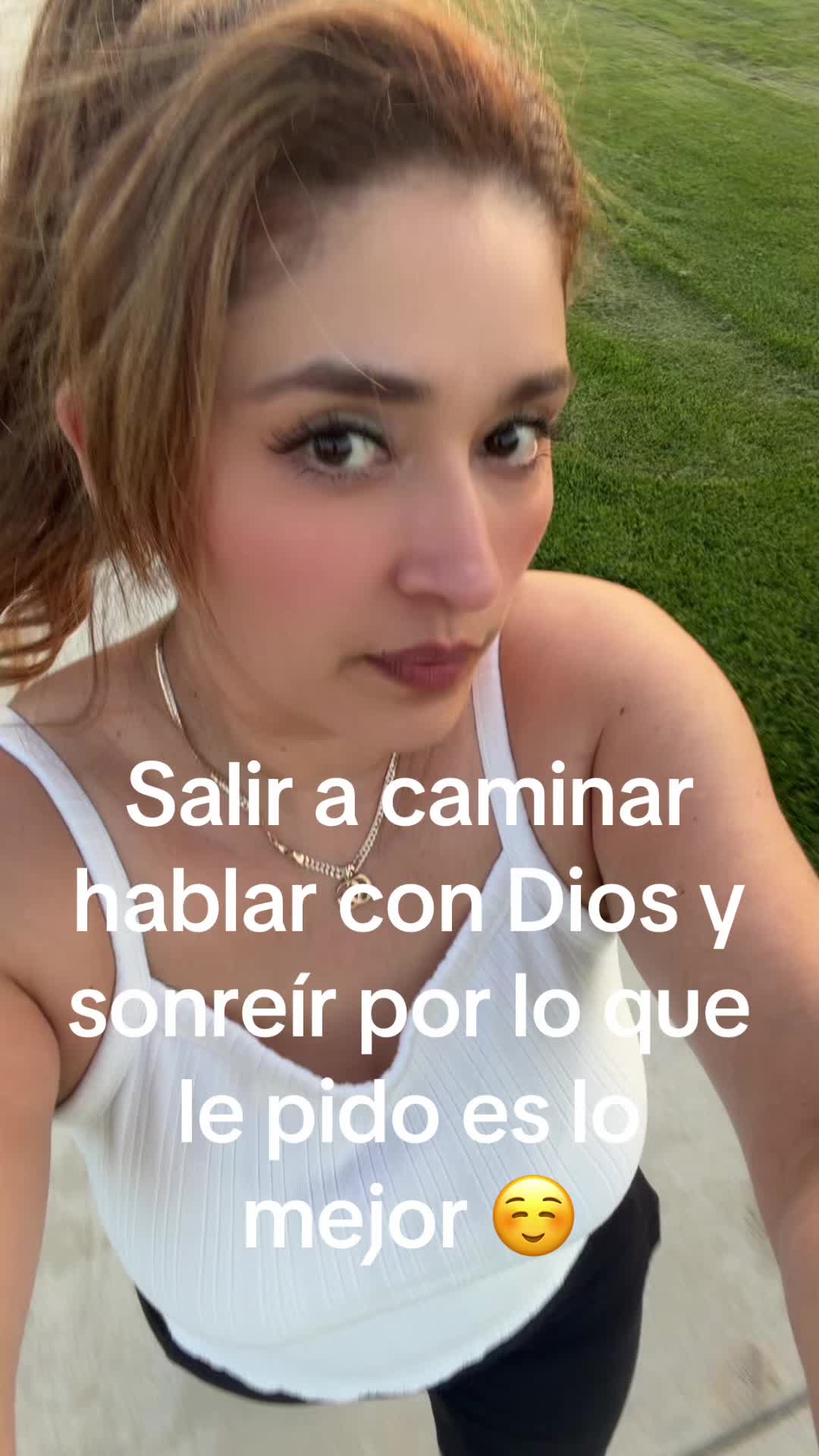 @Lupita Serrano 🌹
