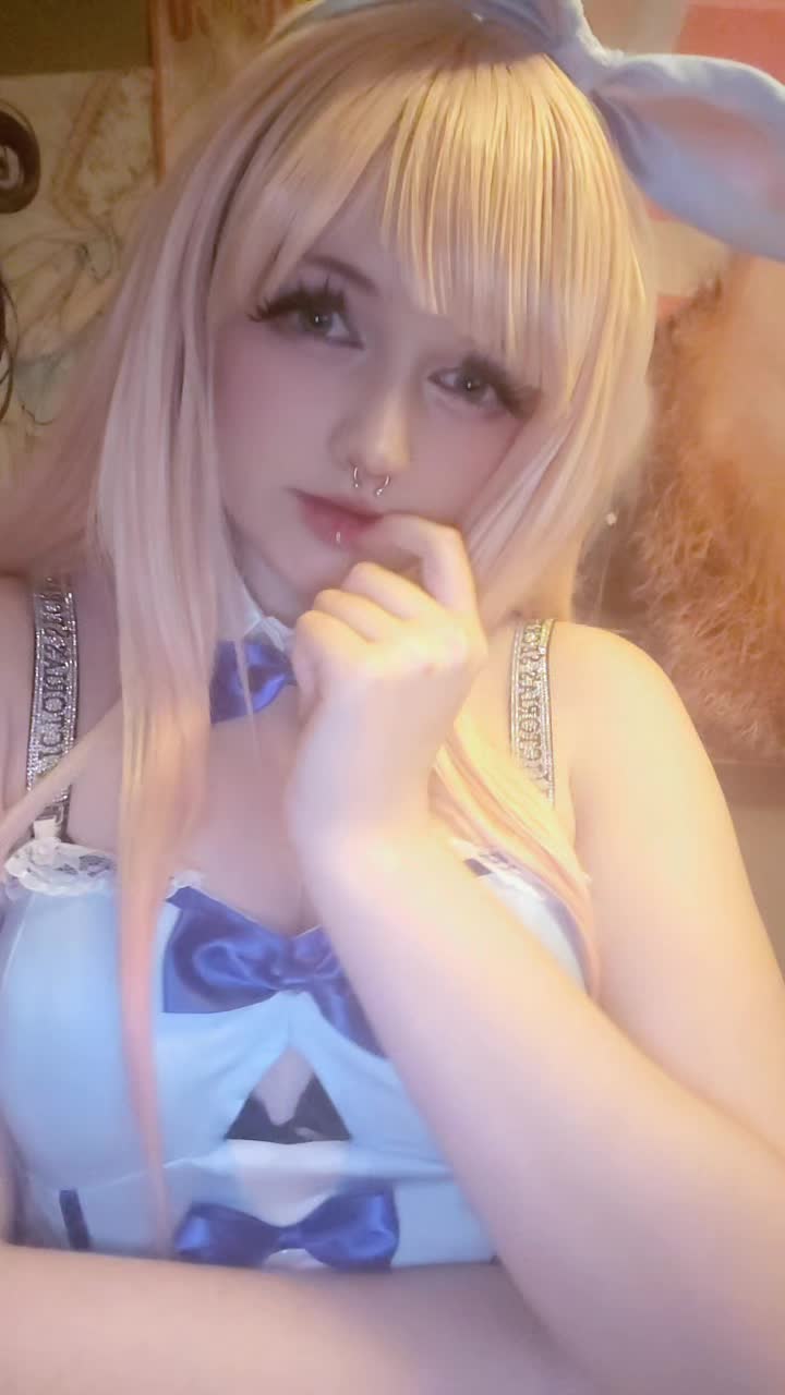 @ˏˋ&deg;&bull;*⁀➷ Evie
