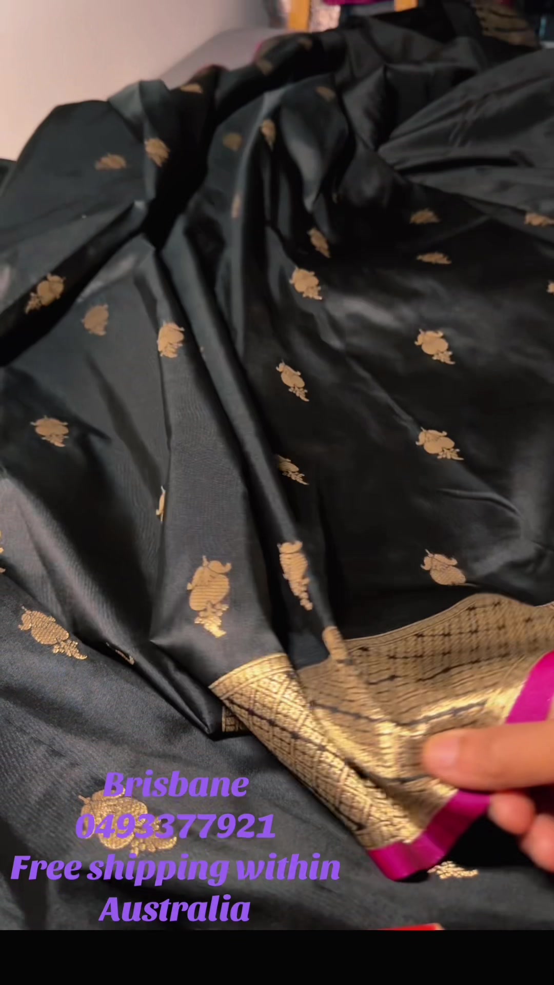 @radha_sarees