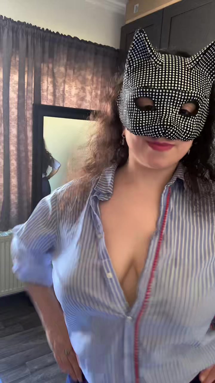 @aveliamoon