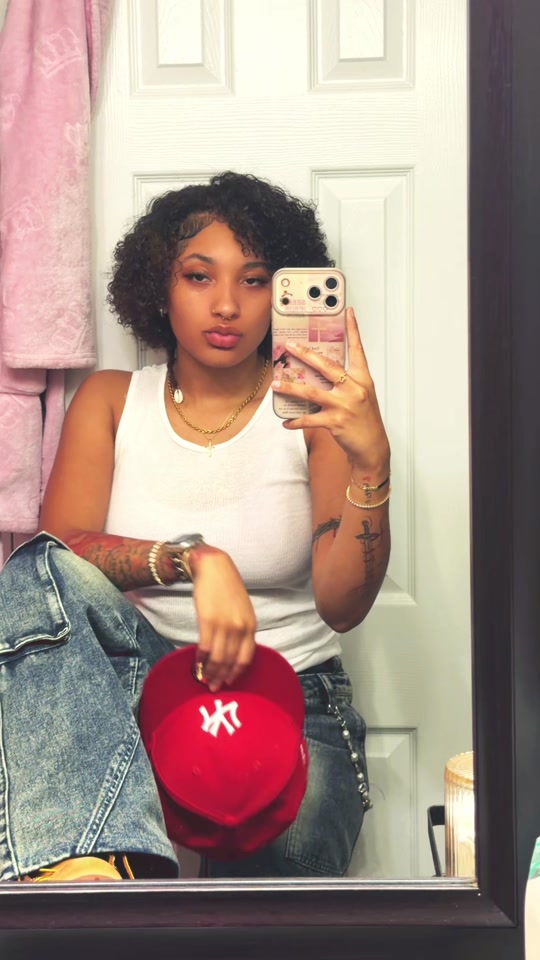 @bbyred🥷🏽💋 !