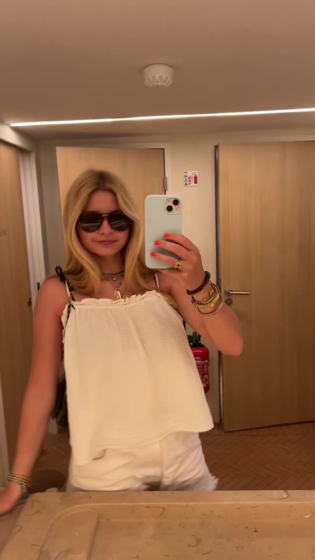 @lola_dth_