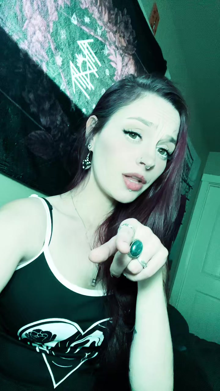 @_darkwonderland_