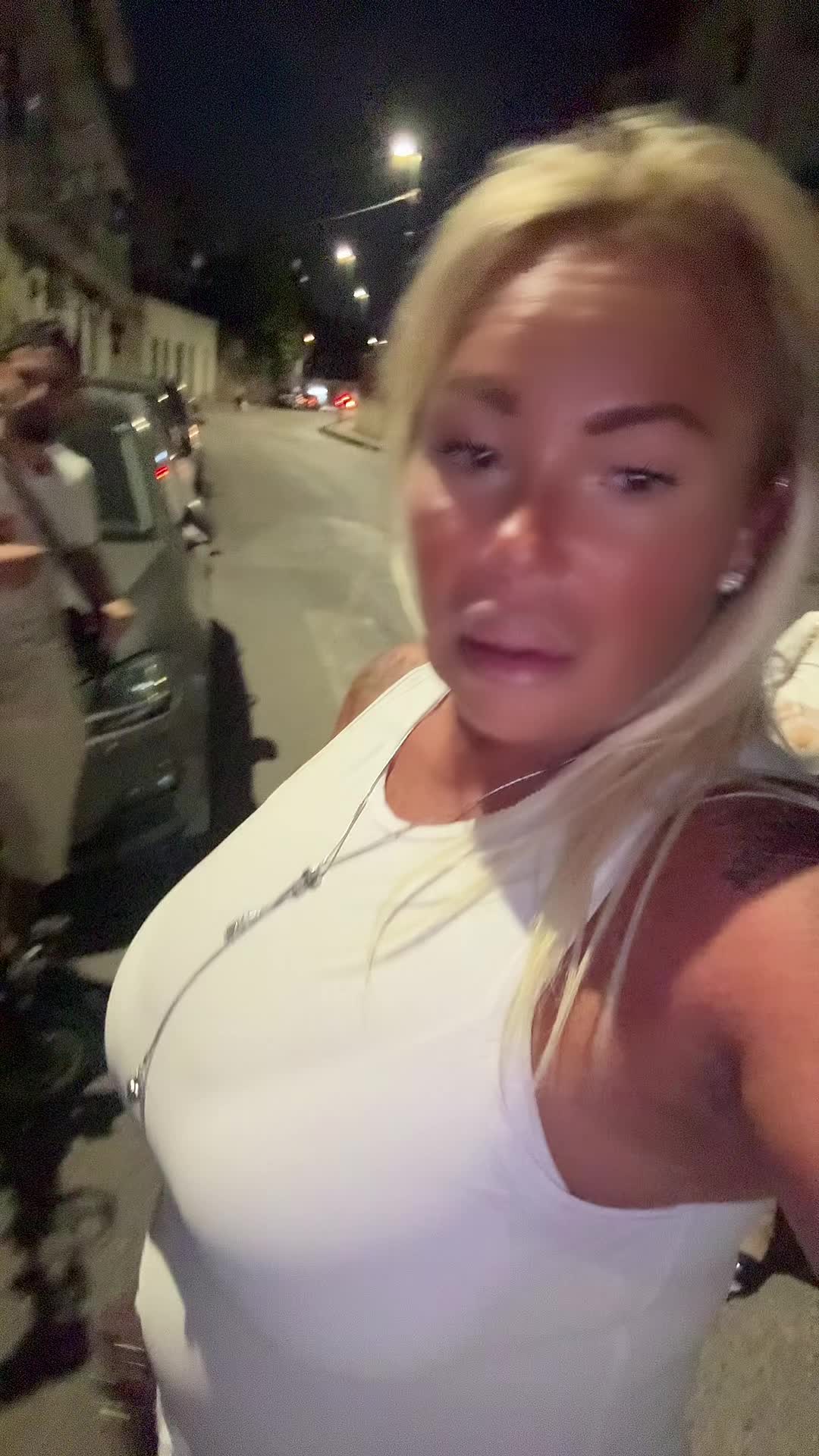 @Angela