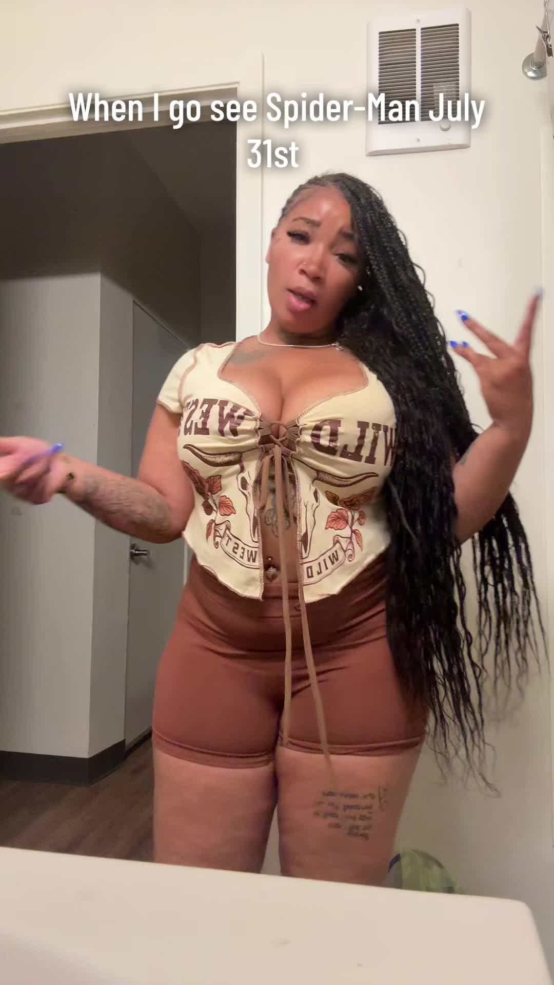 @EssieBabyyy