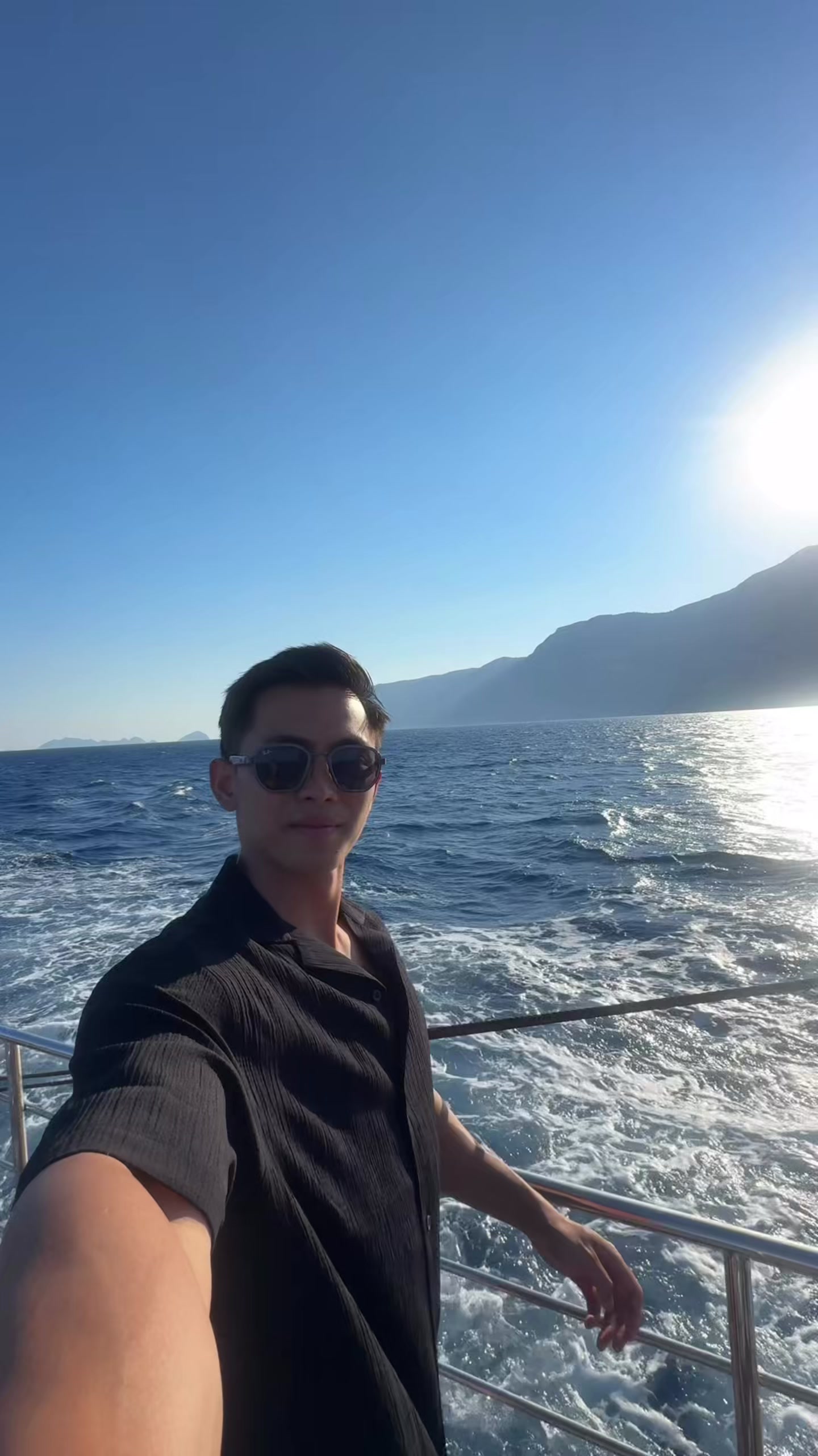 @Kaawaanz