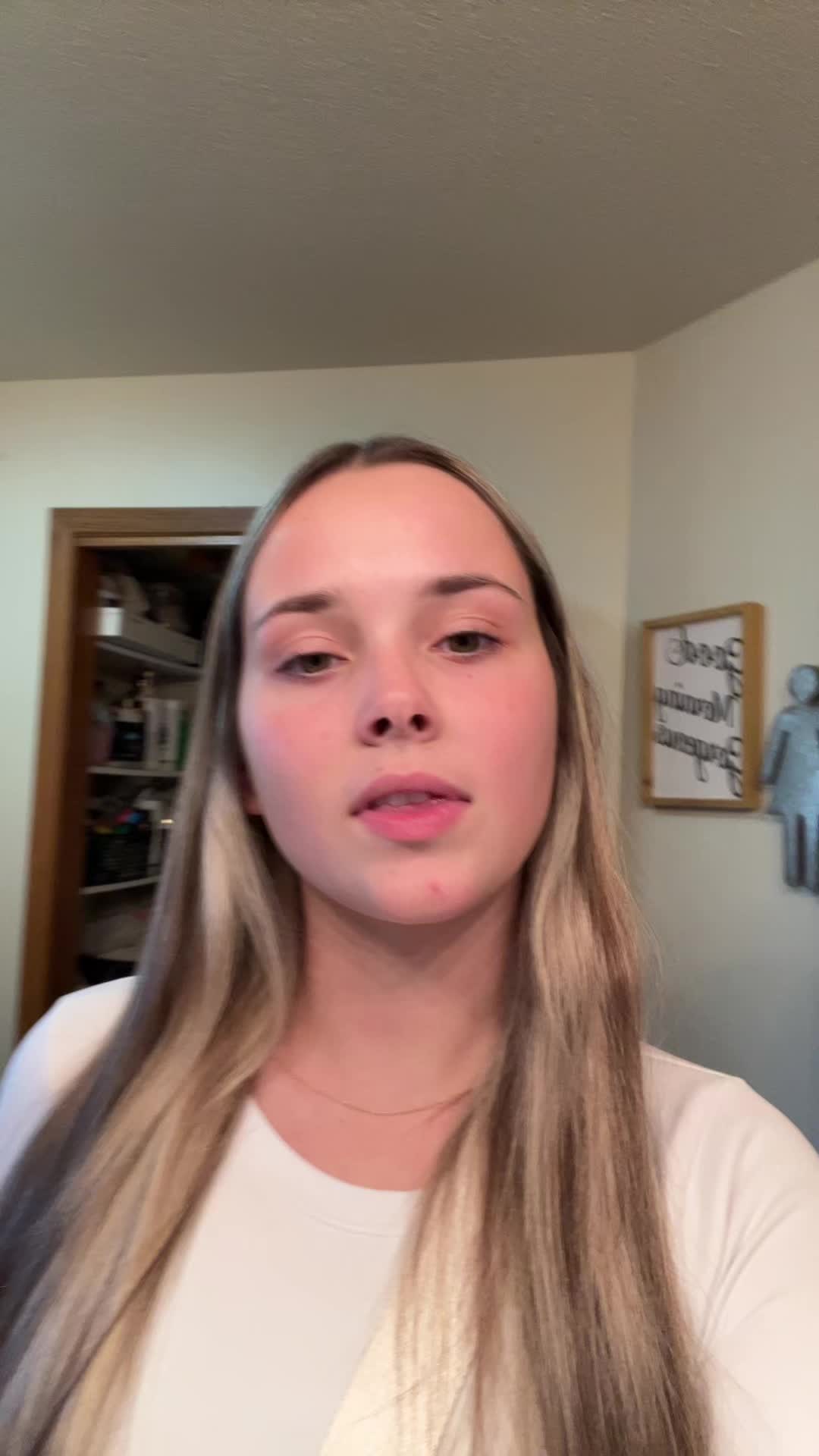 @Eva🥶