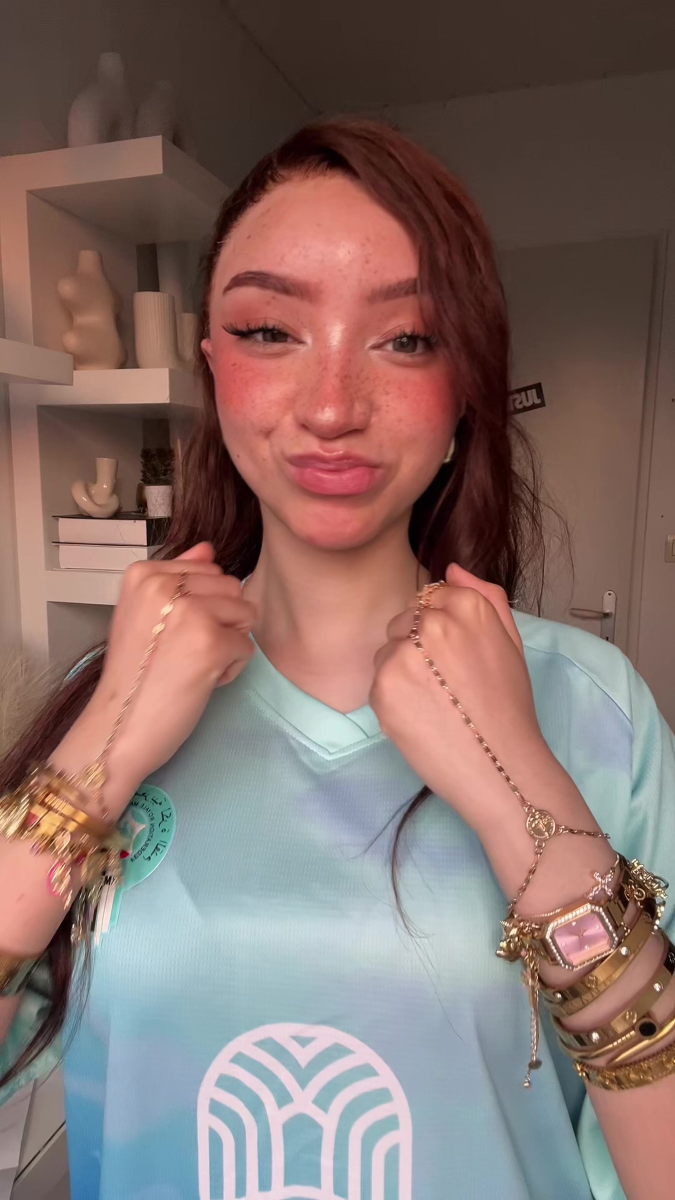 @𝐁𝐋𝐇