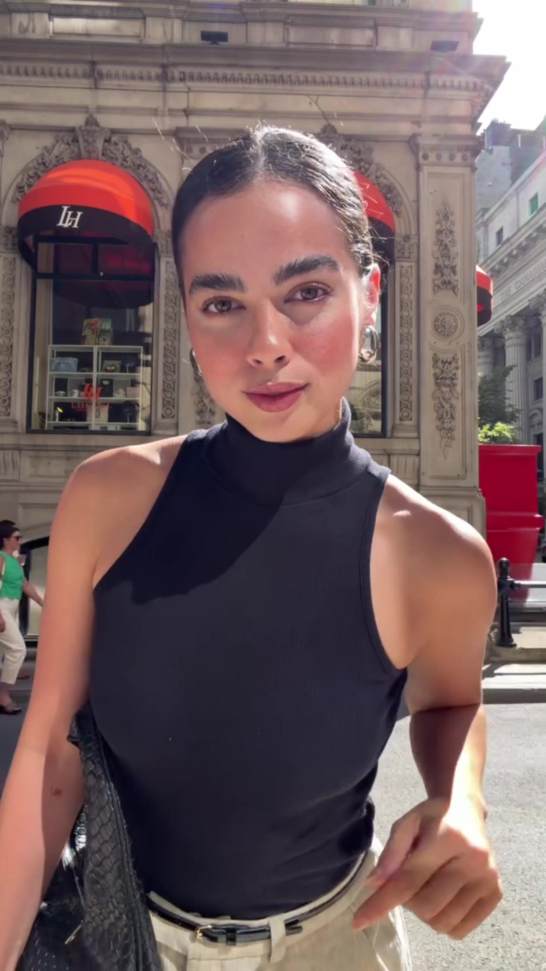 @ANNE-FR&Eacute;D&Eacute;RIQUE