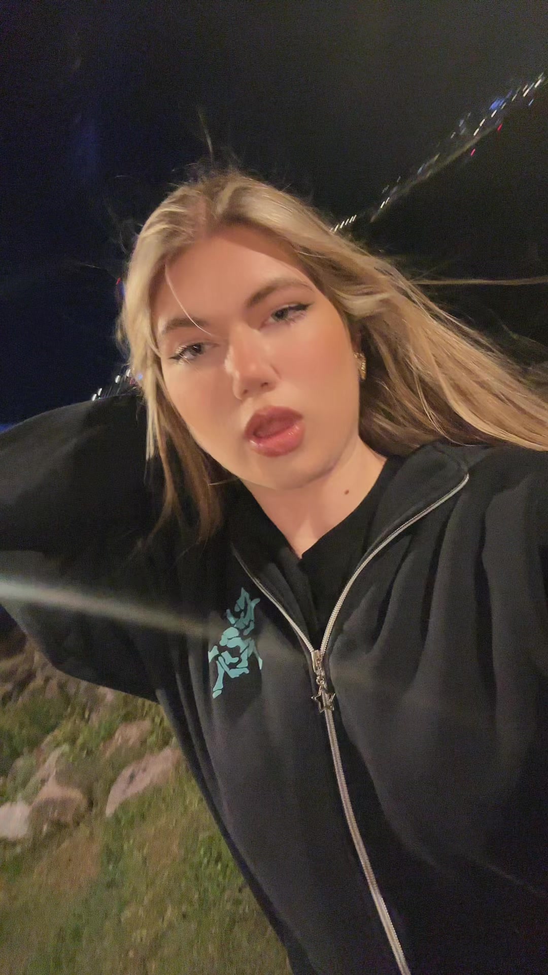@🦋🤍