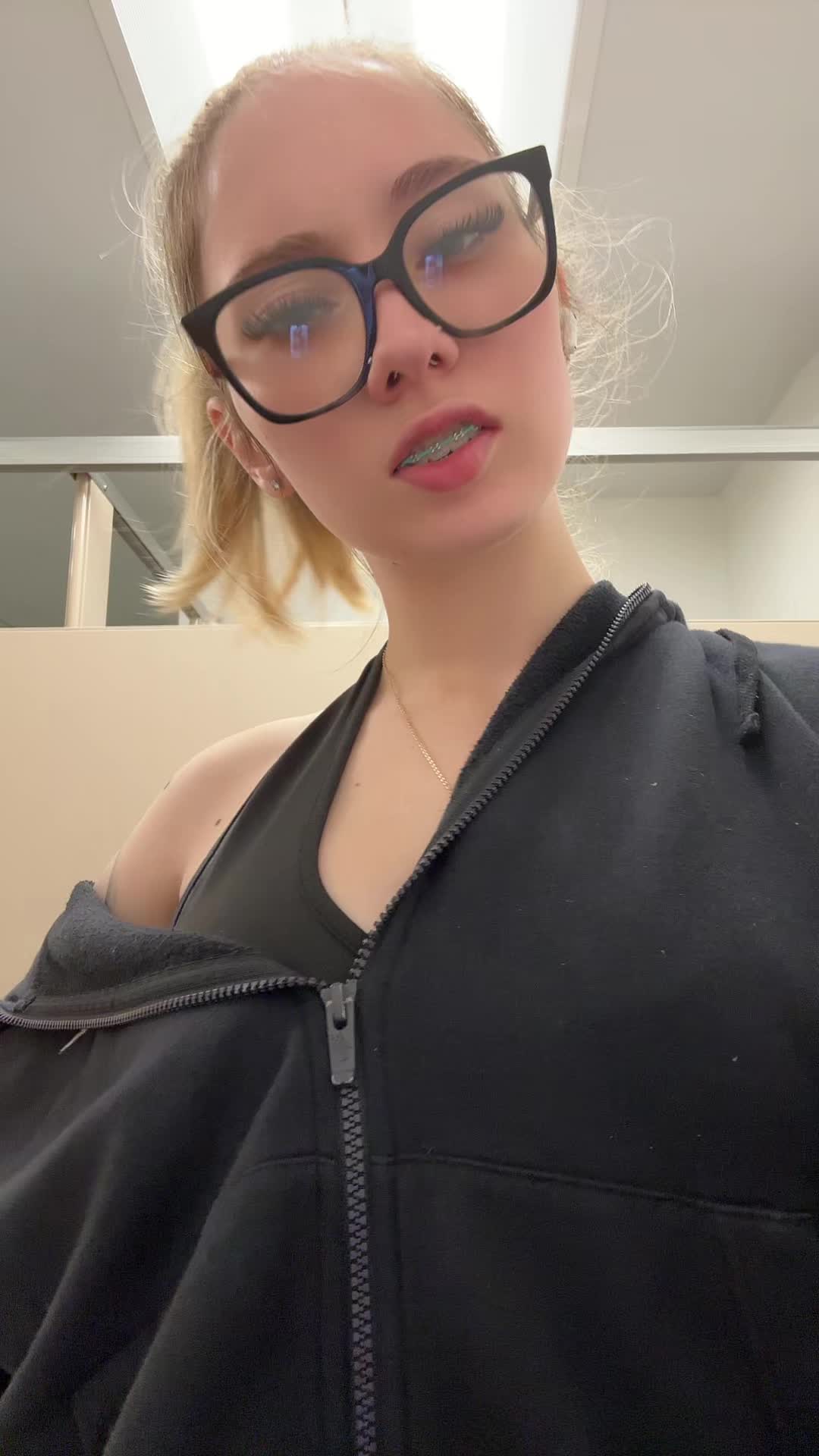 @alyssa
