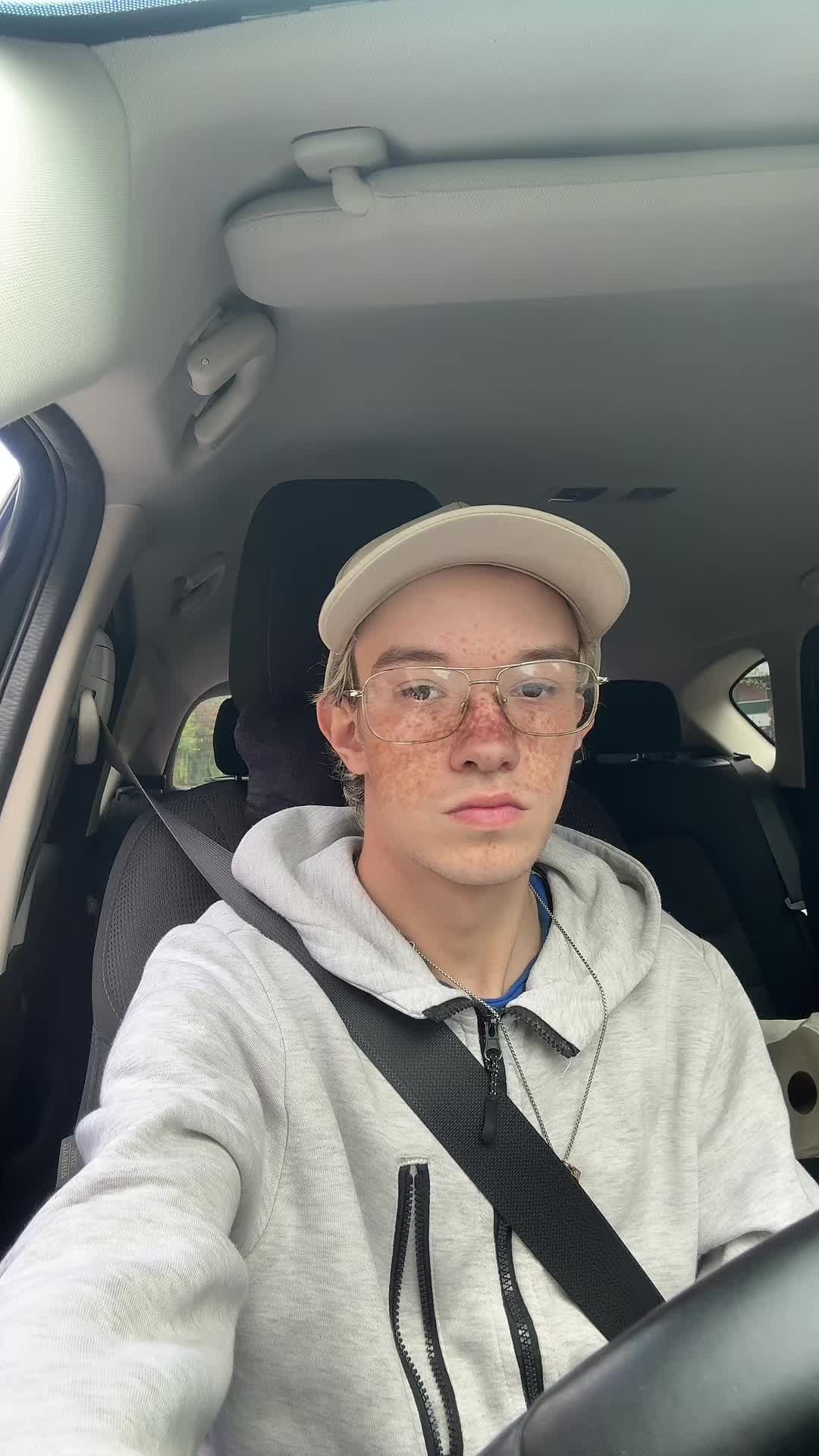 @Alanekkk05❤️🏳️🌈