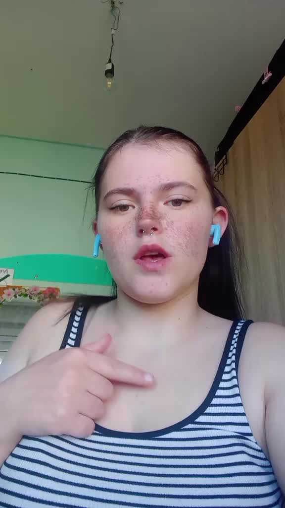 @Julie.ist_eingirl