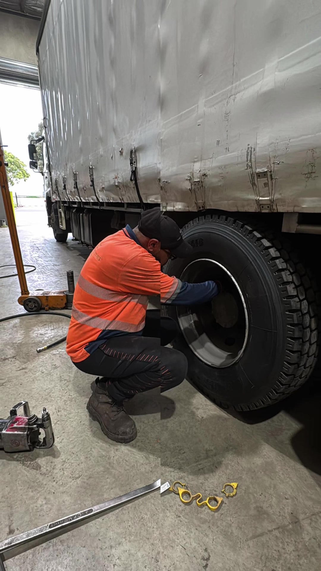 @A2Z TYRES & BATTERY SERVICE