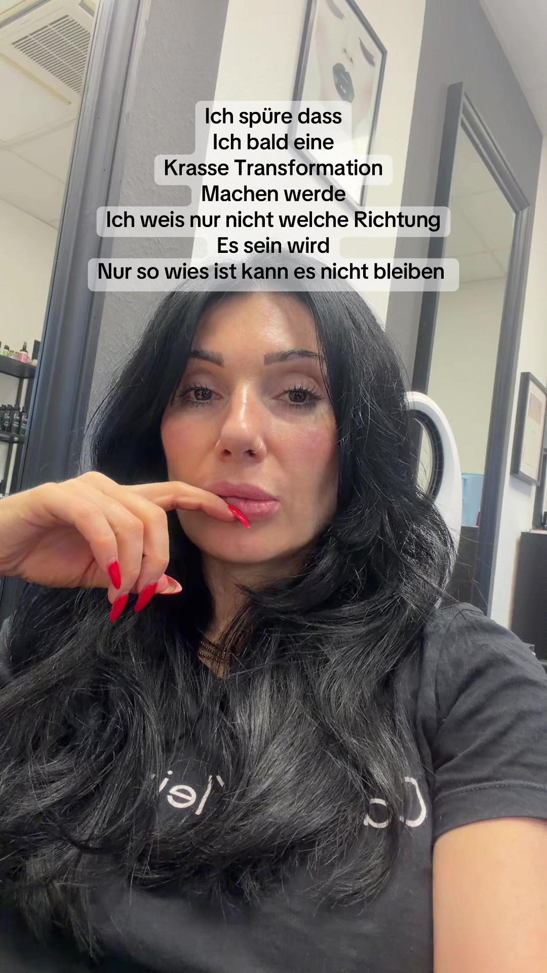 @Lisa Helfrich Hair & Head spa