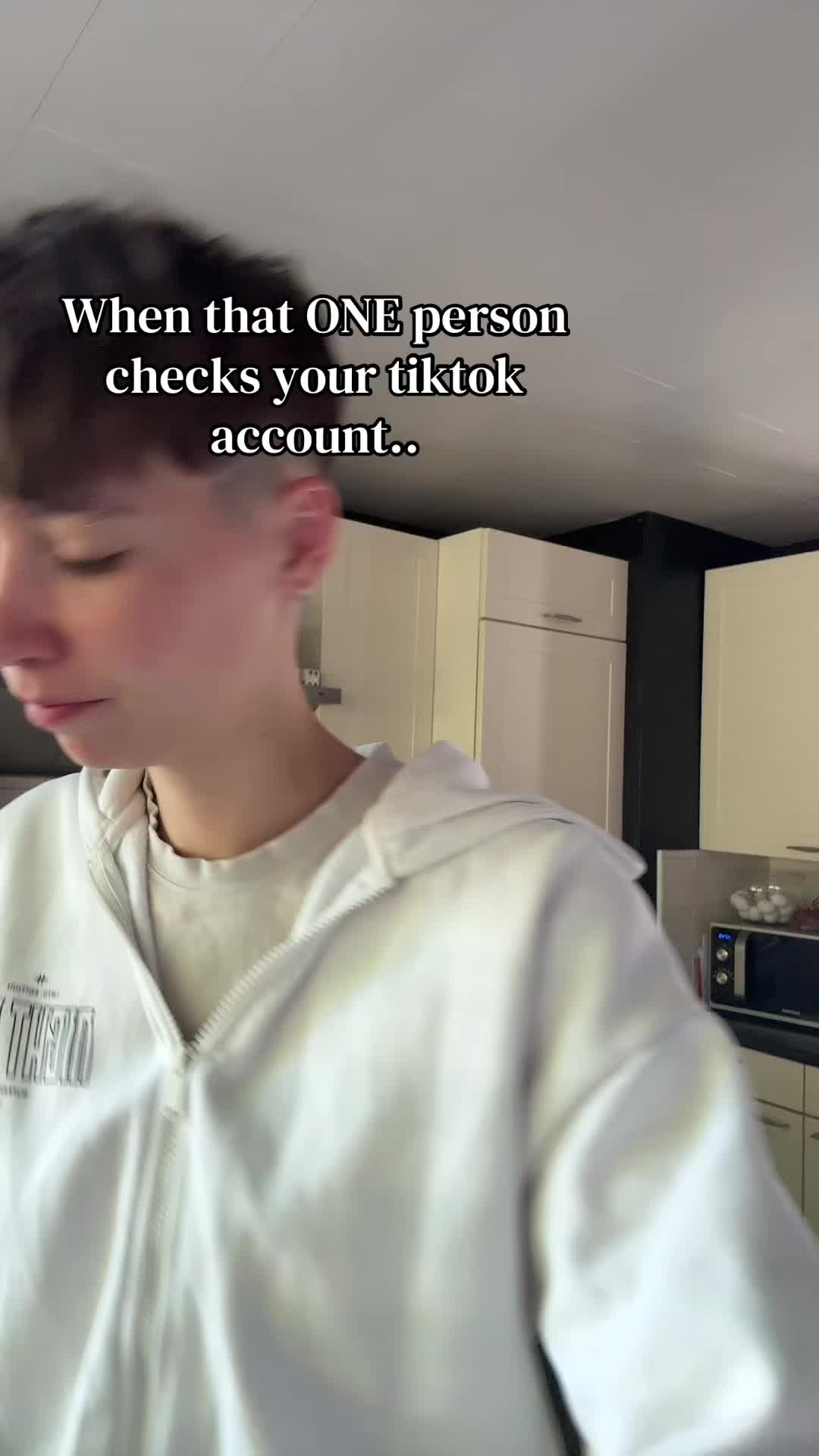 @tenyscha