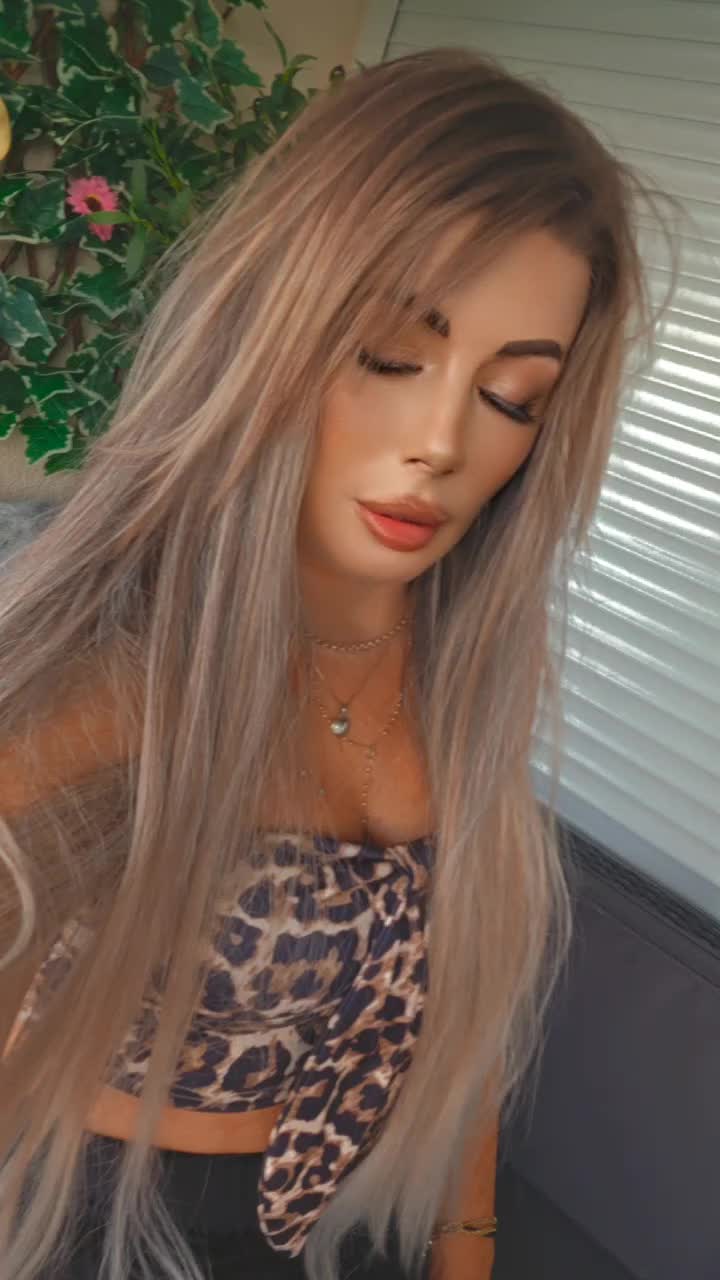 @💋 𝓔𝓿𝓮~𝓵𝔂𝓷 💋