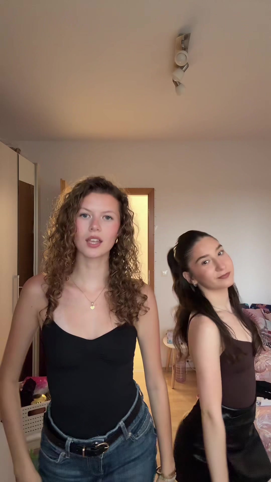 @sarah