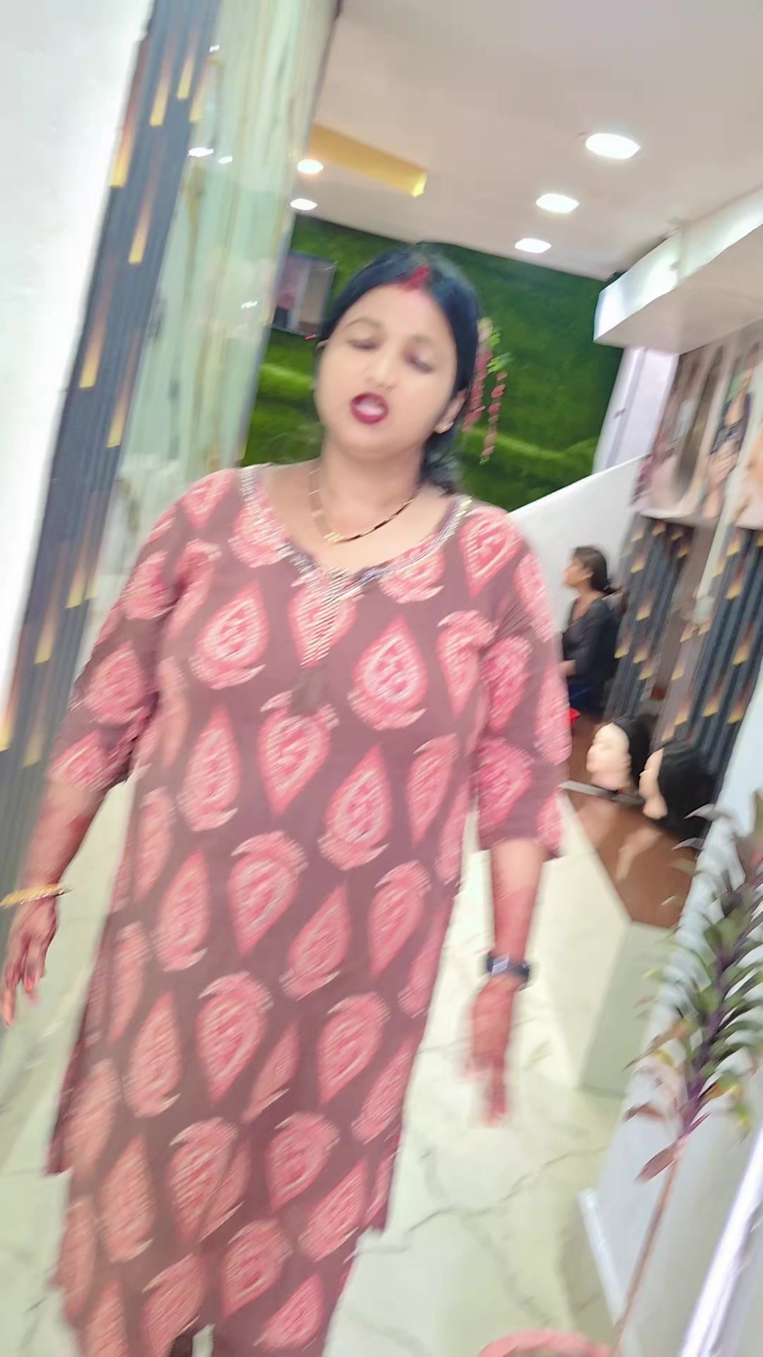 @Fashion beauty parlour