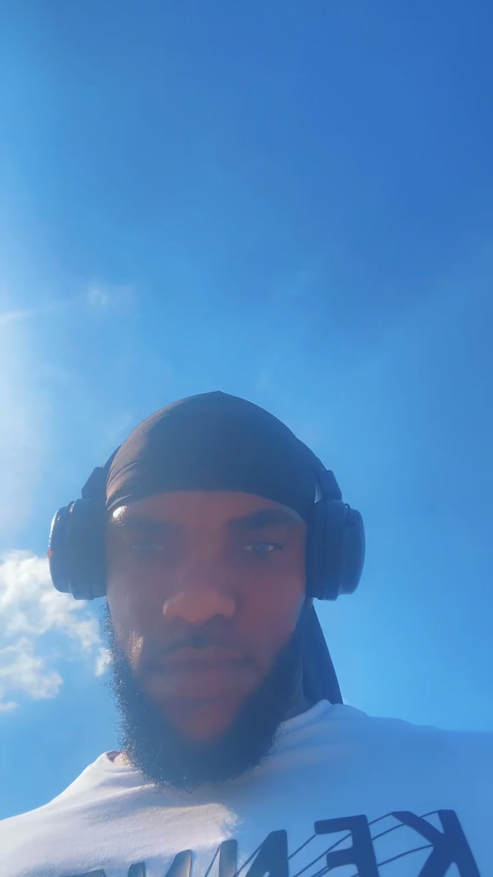 @Oneking👑🇬🇧🇯🇲🇺🇸🇨🇦👑💰