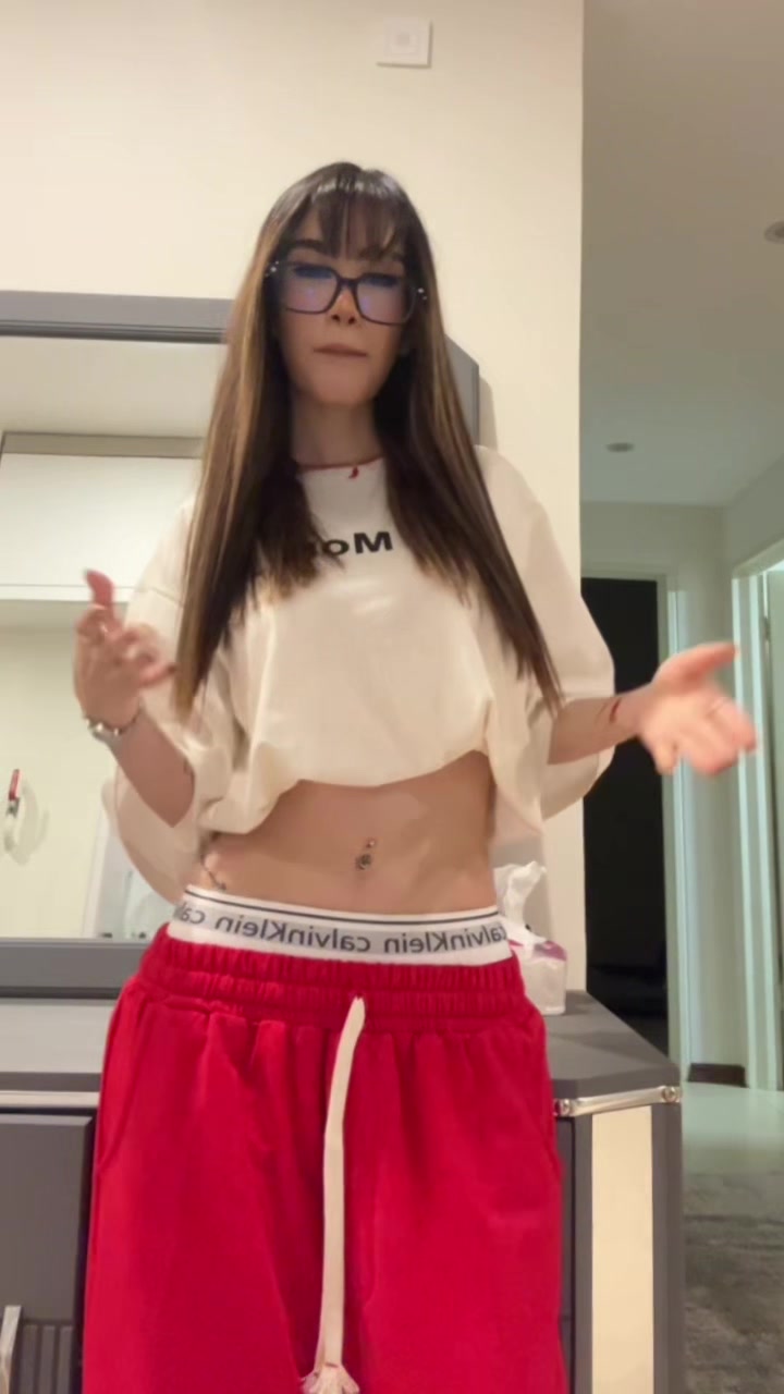 @🦥