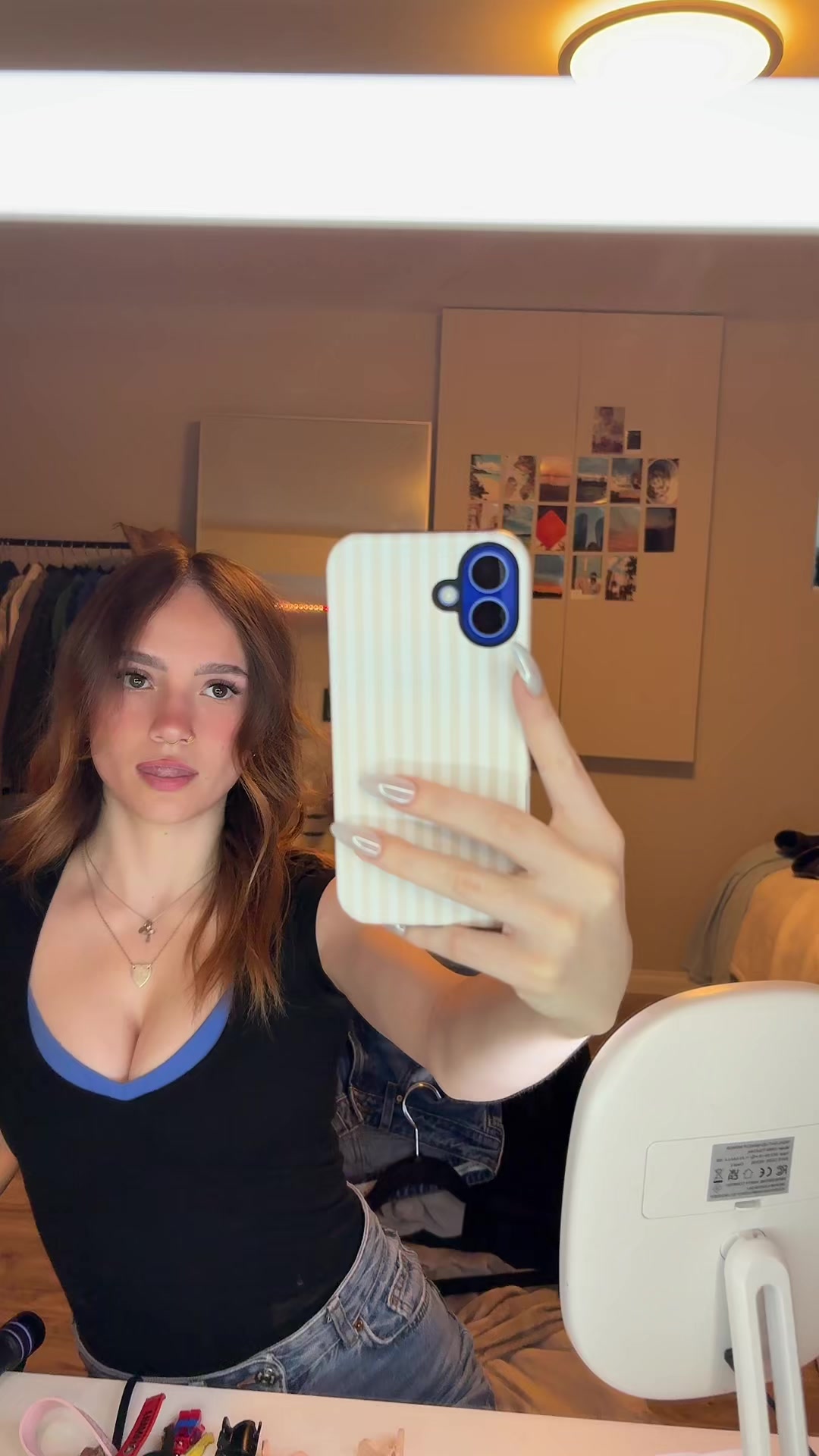 @Em
