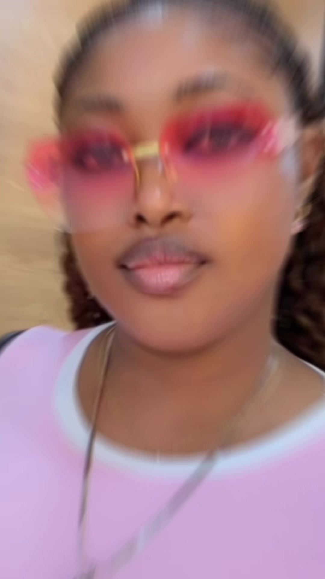 @🦄Queen👑Beelee💜
