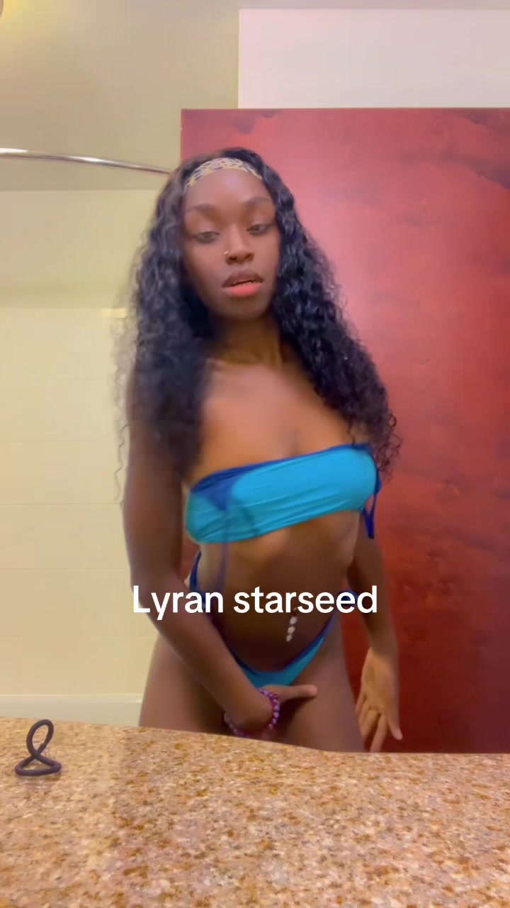 @Shecora
