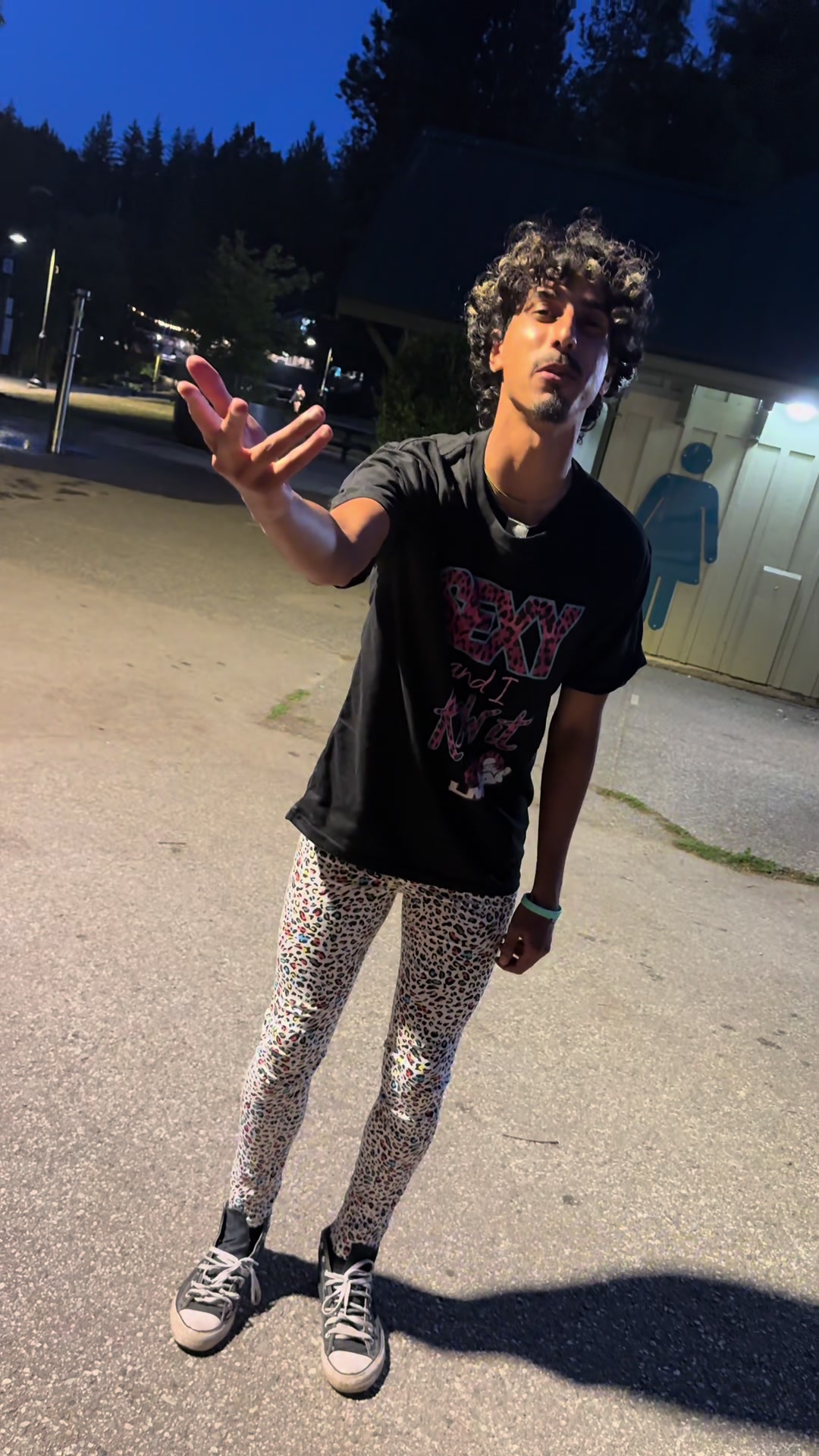 @brollxd