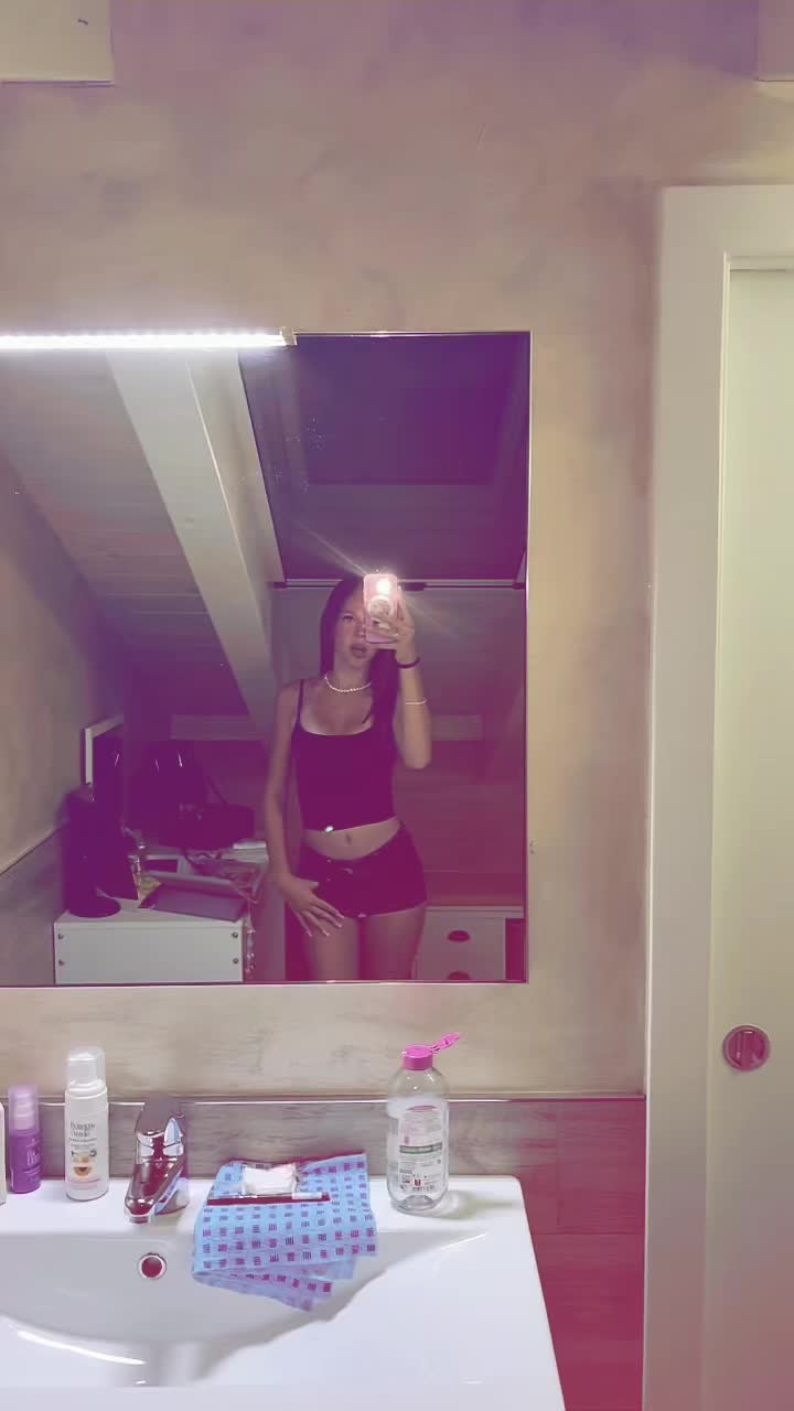 @lavale_