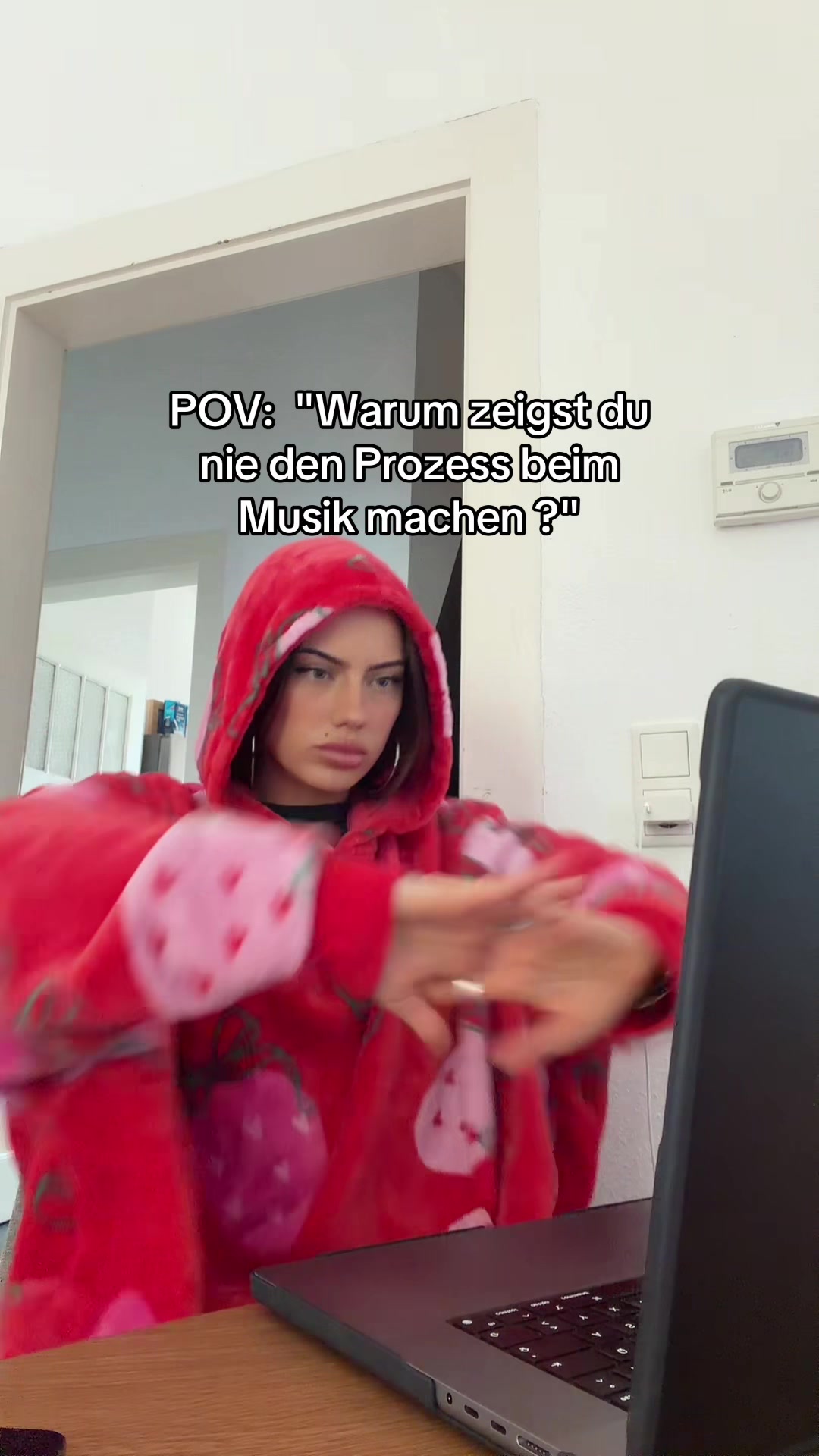 @LIÄN