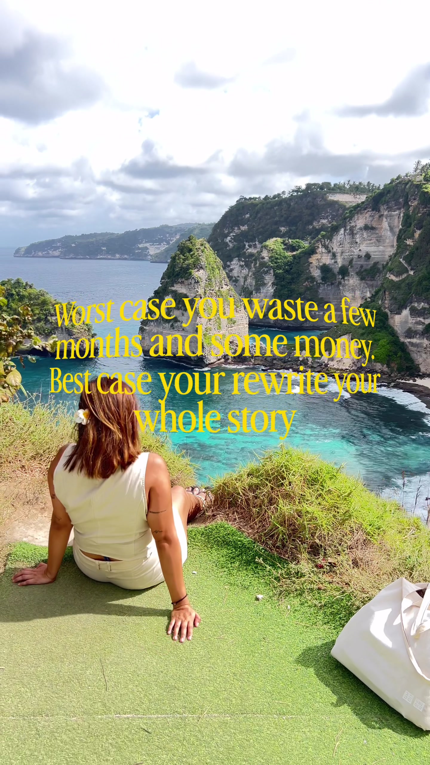@Lexie Wanders | Solo Travel