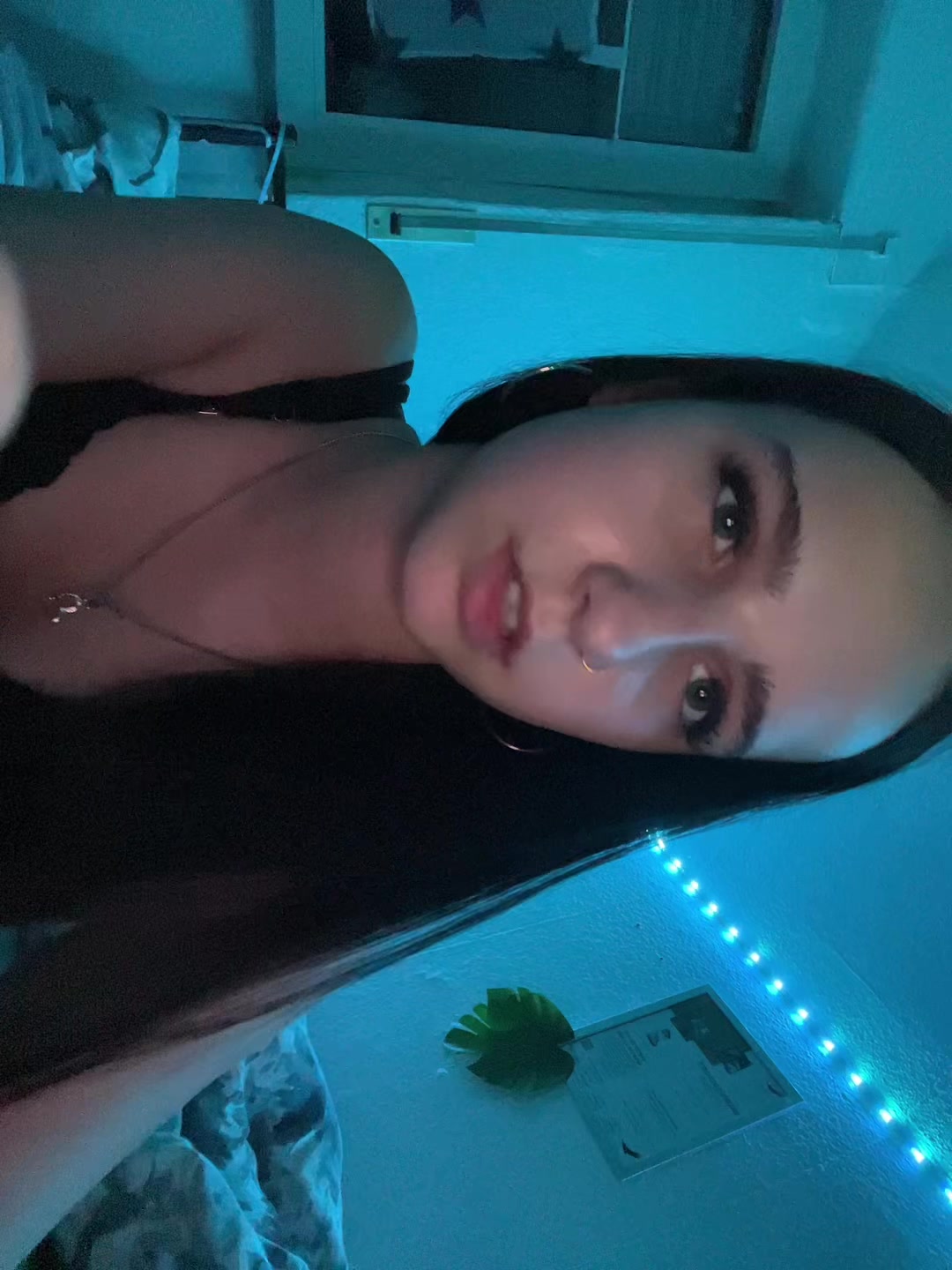 @Mia🫰🏼
