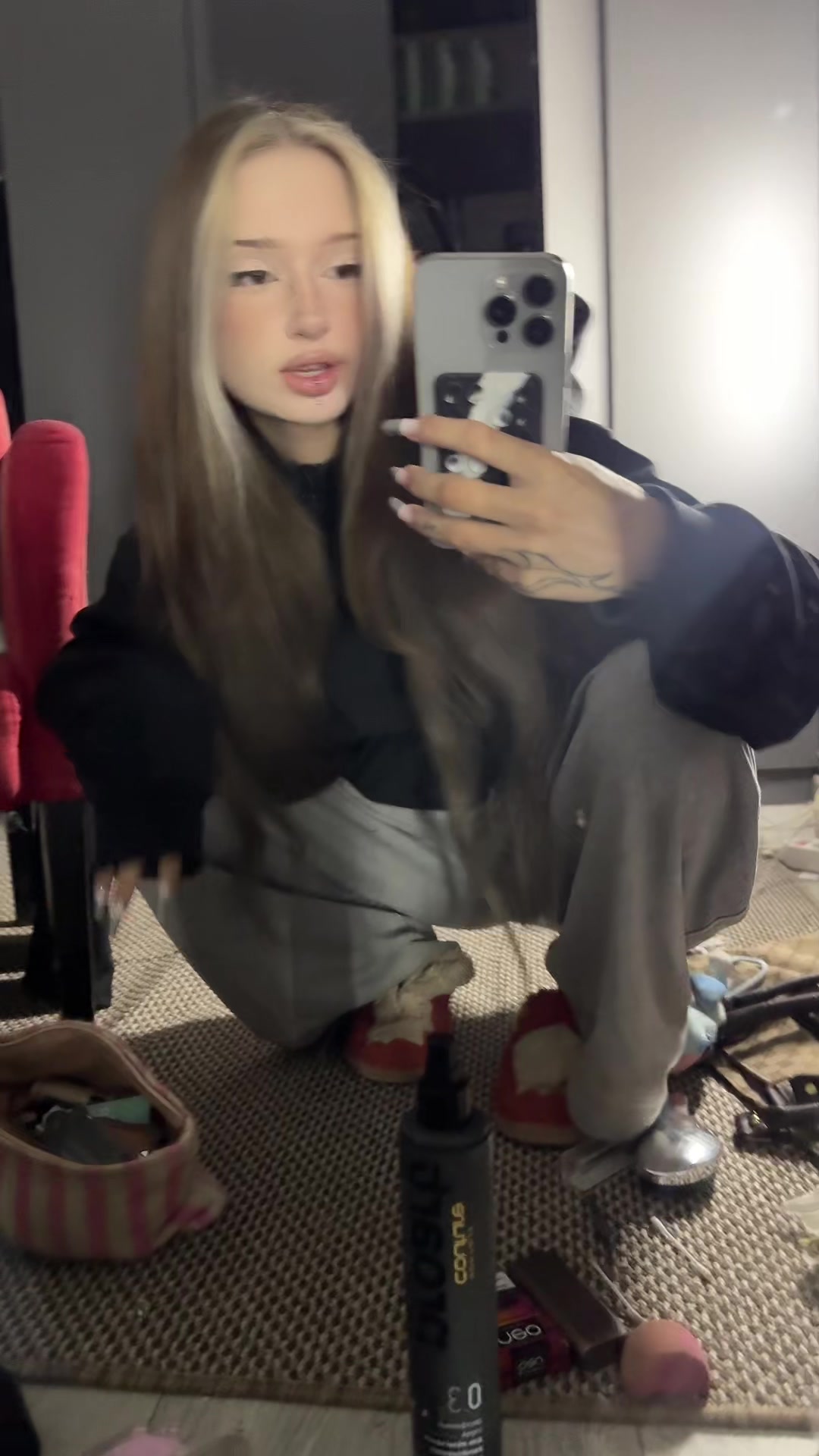 @Пчела