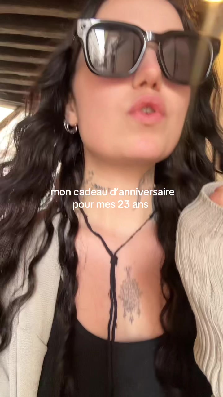 @Laura 🖤